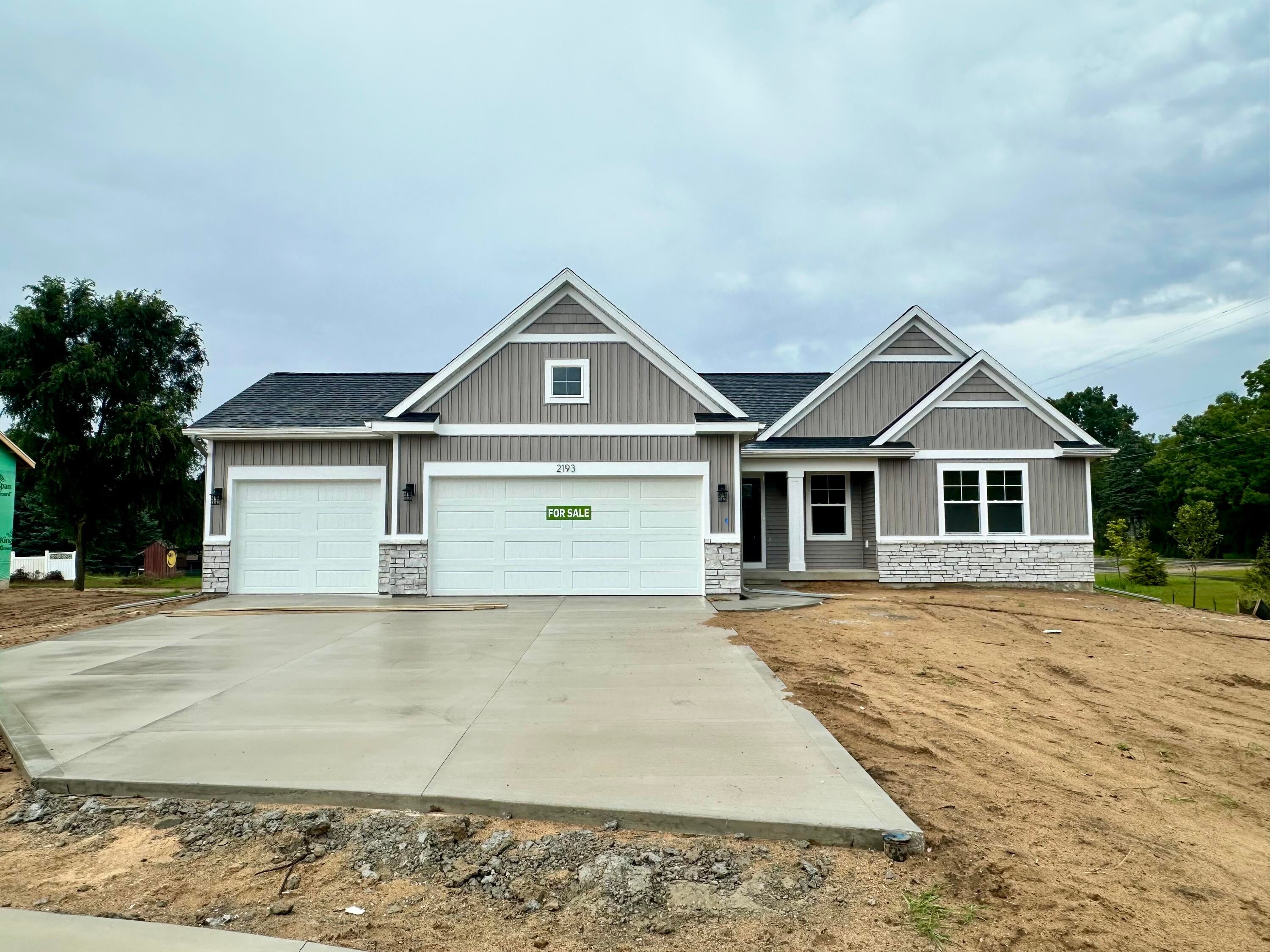 2193 Emerald Shore Circle — photo