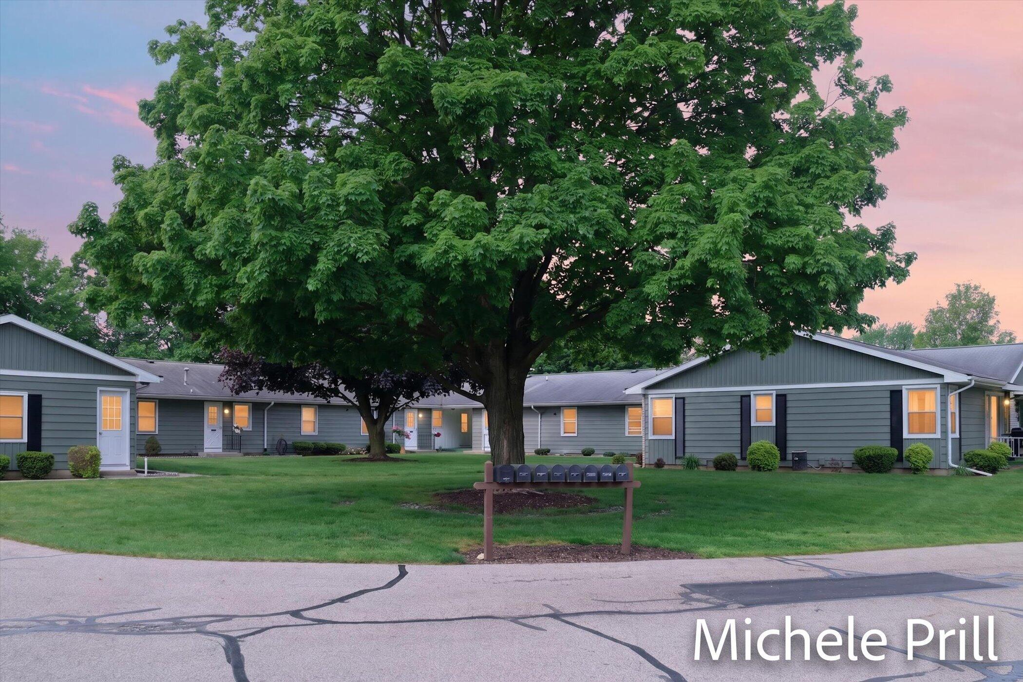 5160 Southglow Court SE — photo