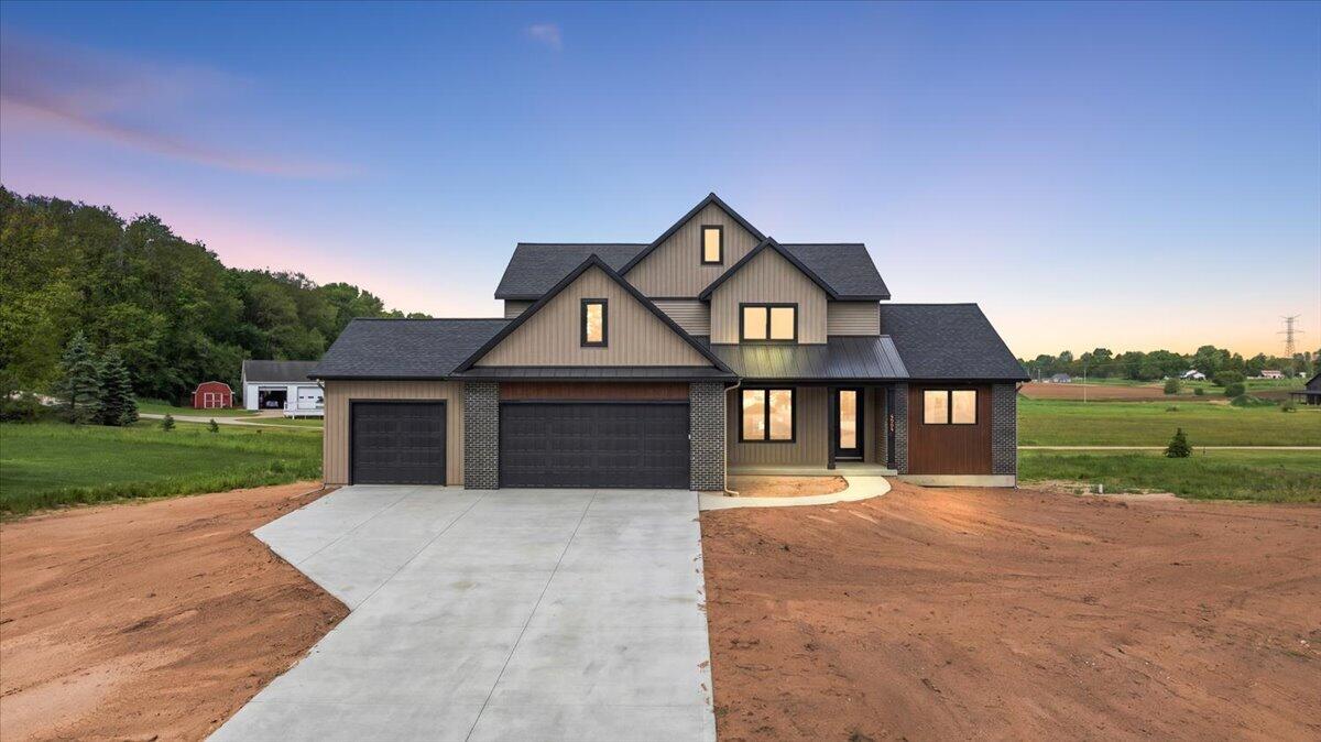 4564 Winding Creek Lane — photo