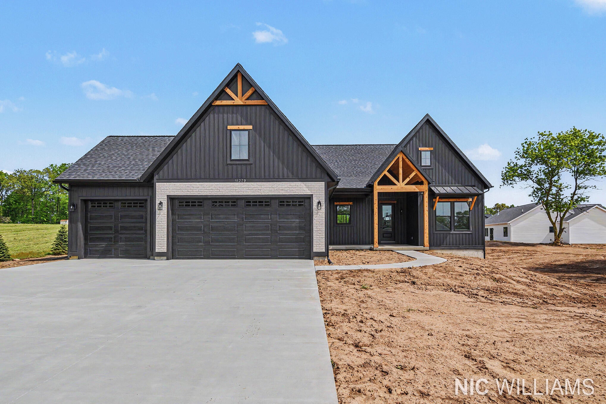 11279 Bancroft Way SE — photo