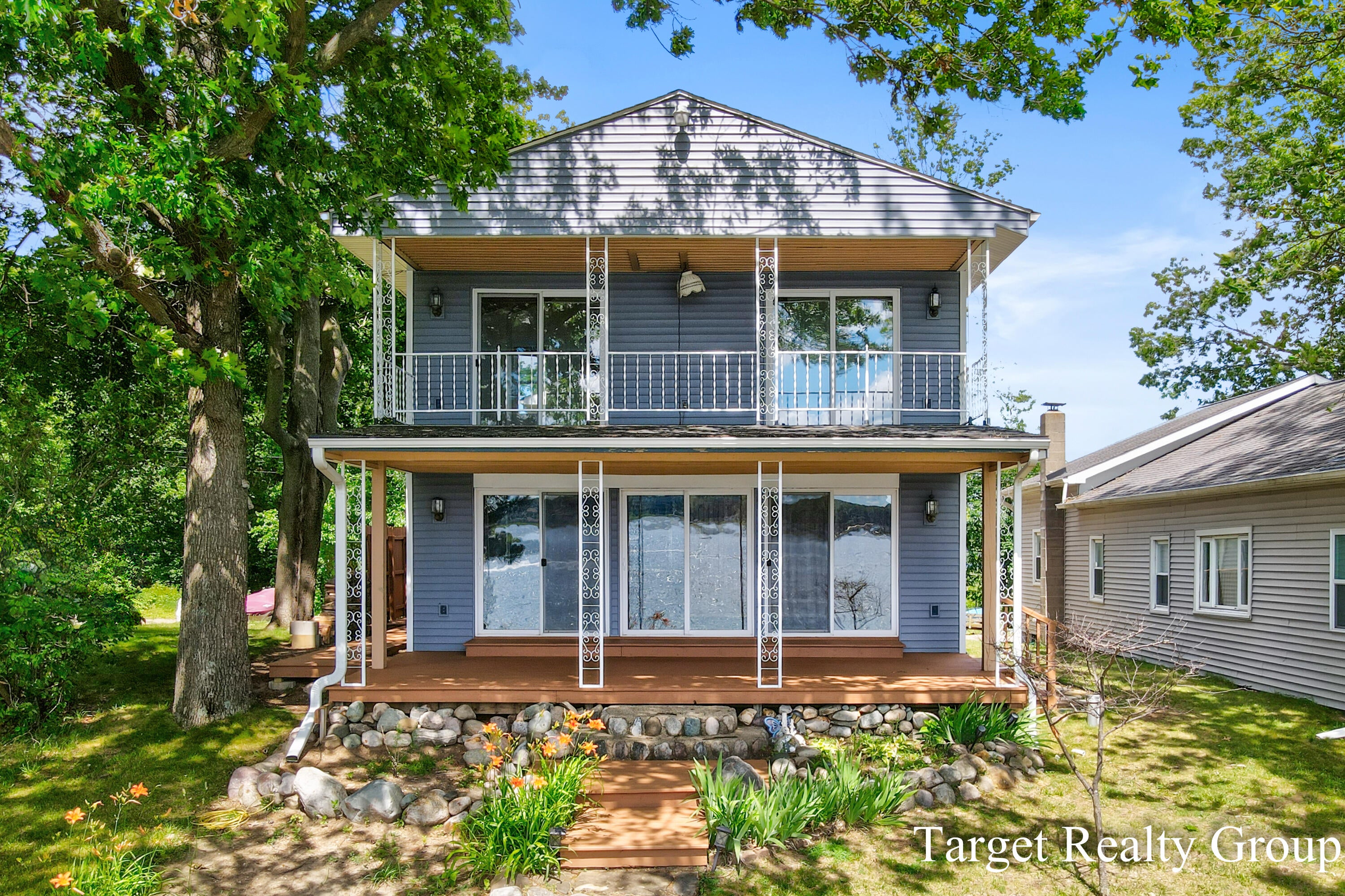10818 Stoney Point Drive — photo