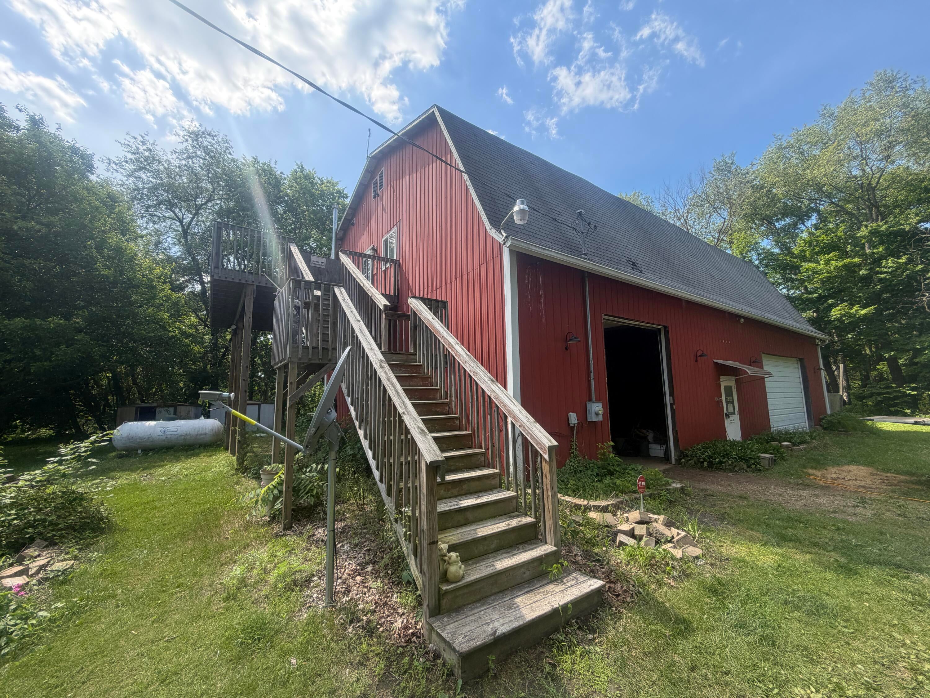 1414 Cogswell Road — photo