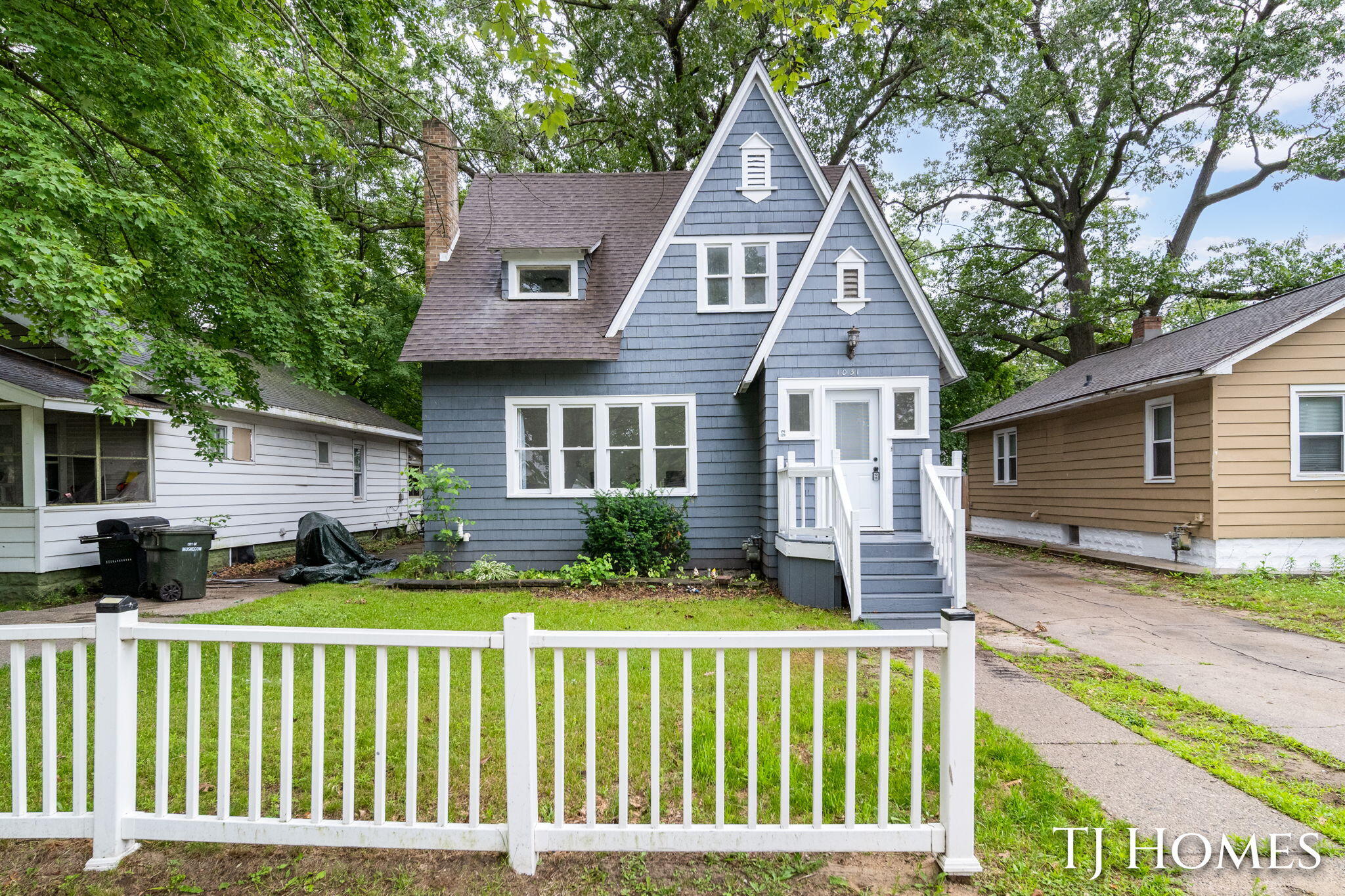 1031 Ada Avenue — photo