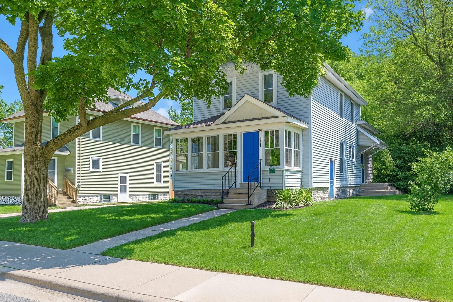 1517 James Street — photo