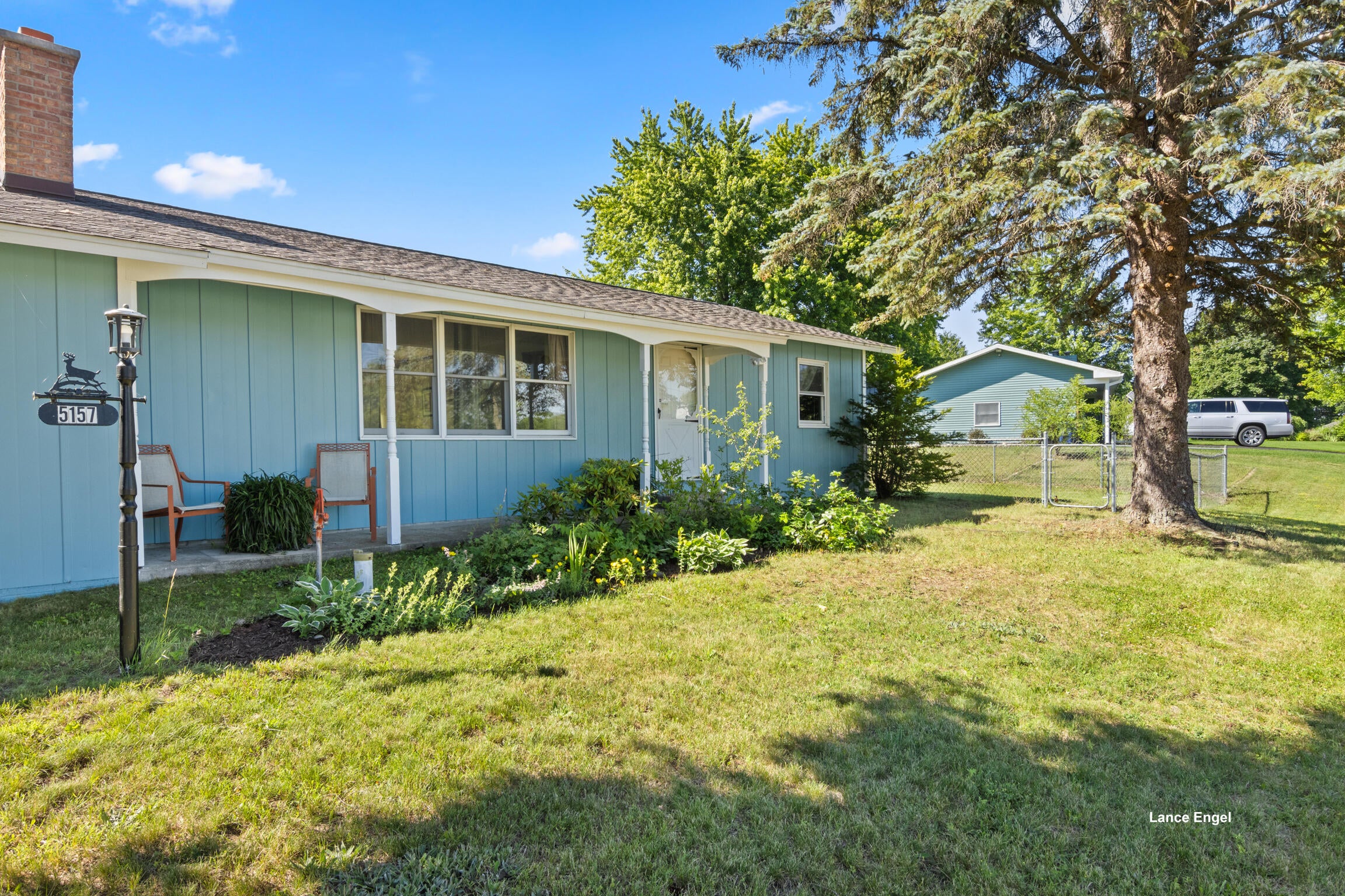 5157 Highland Drive — photo