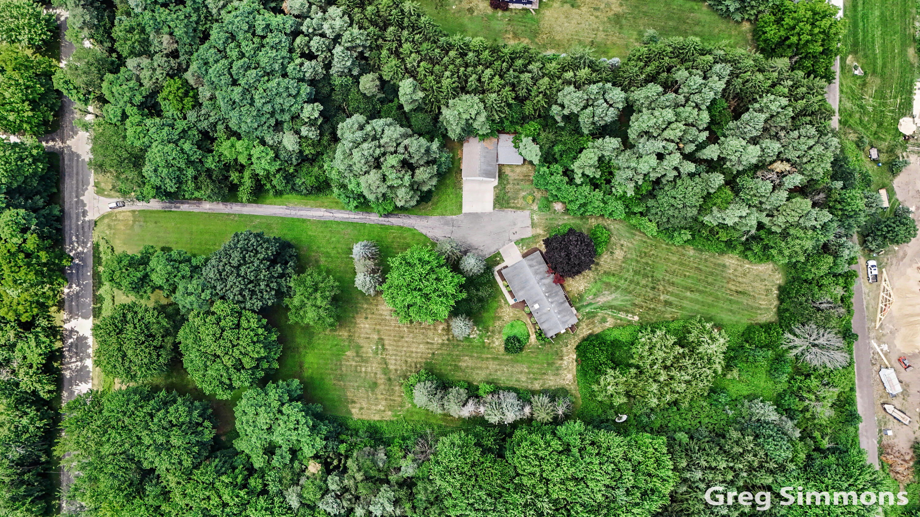 1079 Rector Street NE, Sparta, MI 49345 — photo 2