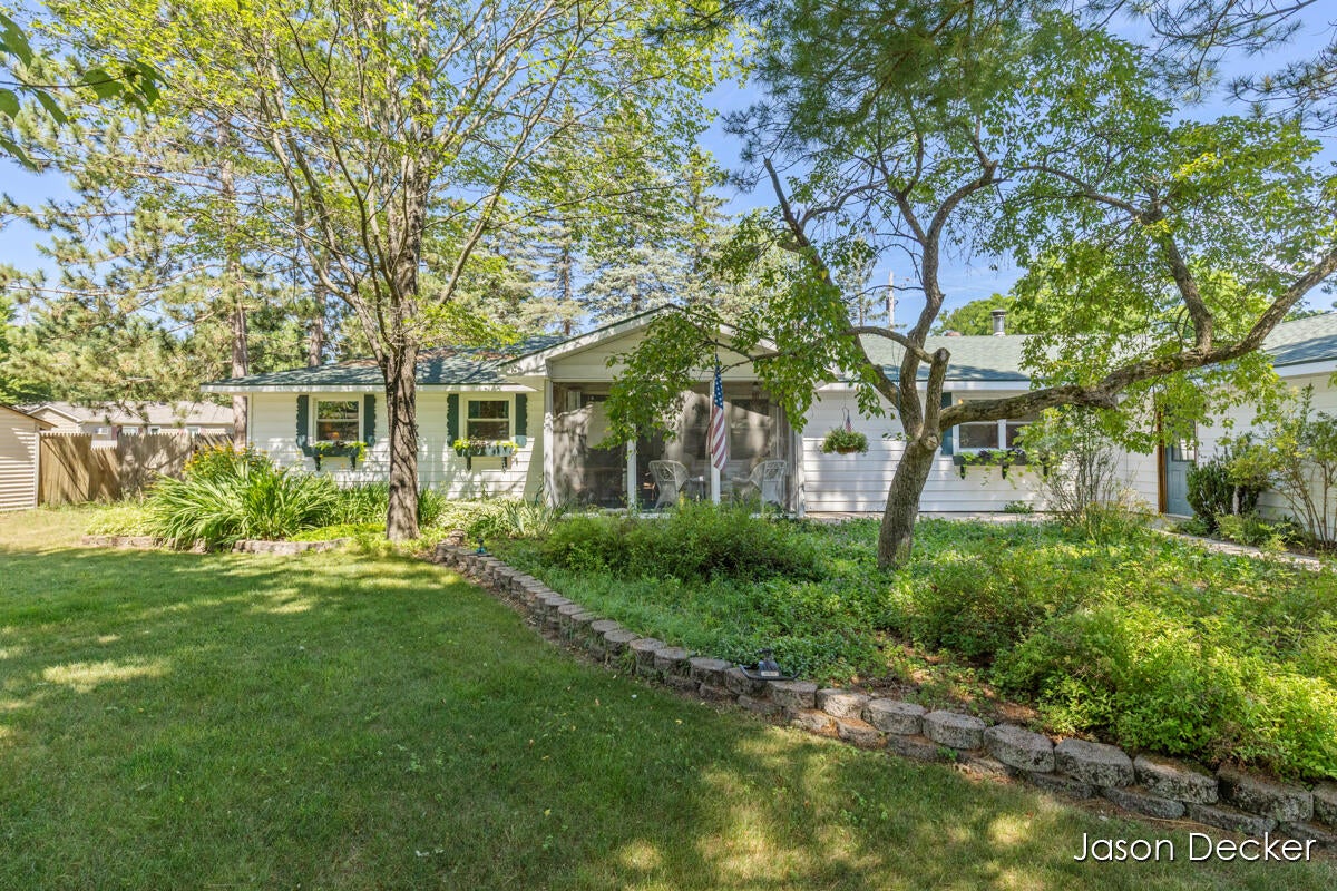 6322 Atkinson Road — photo
