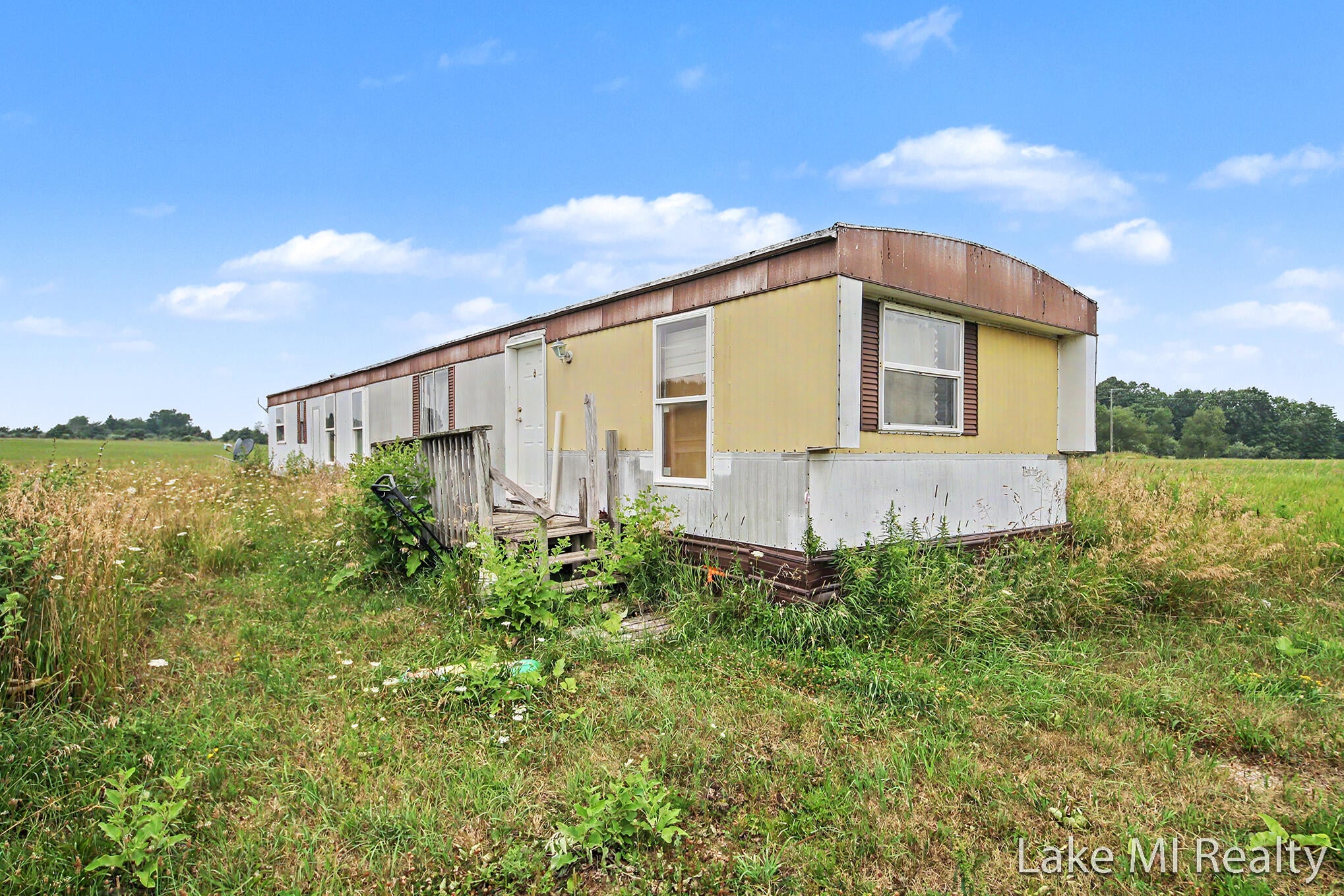 12650 Jefferson Road — photo