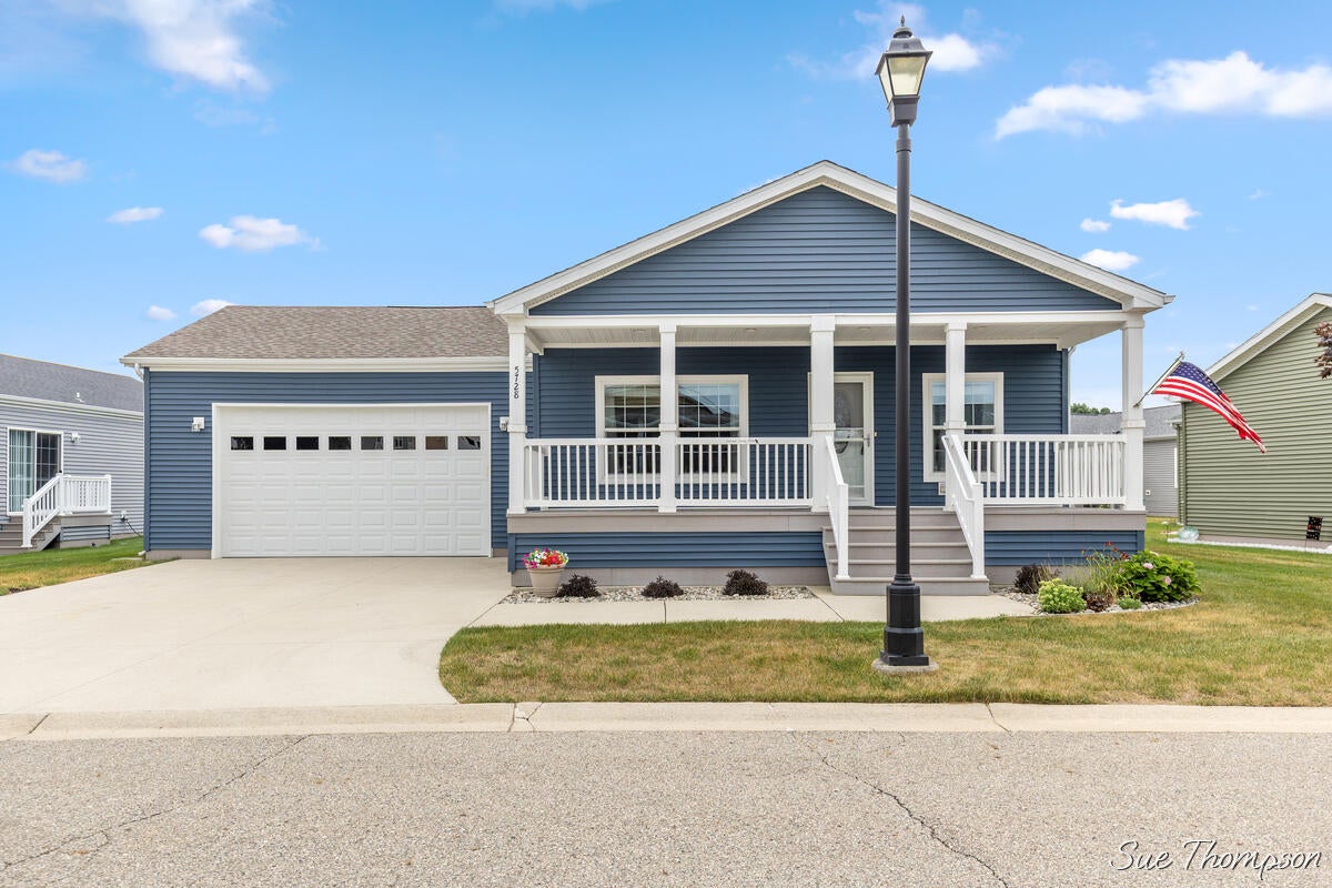 5728 Kingsley Drive — photo