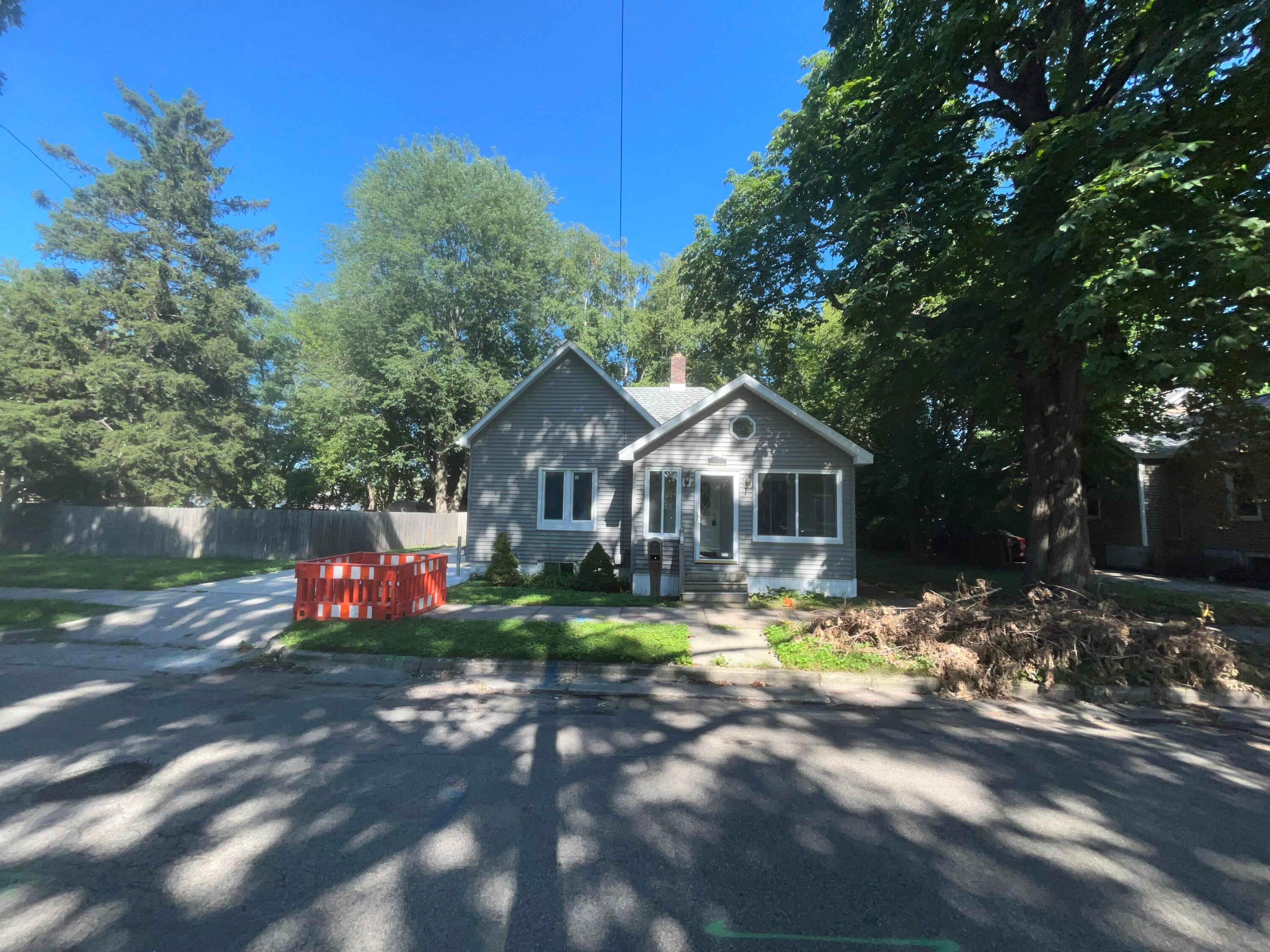 1012 Litchfield Street — photo