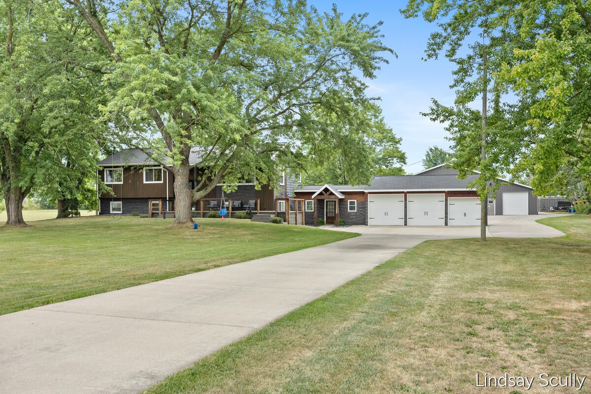 3128 Greenly Street — photo