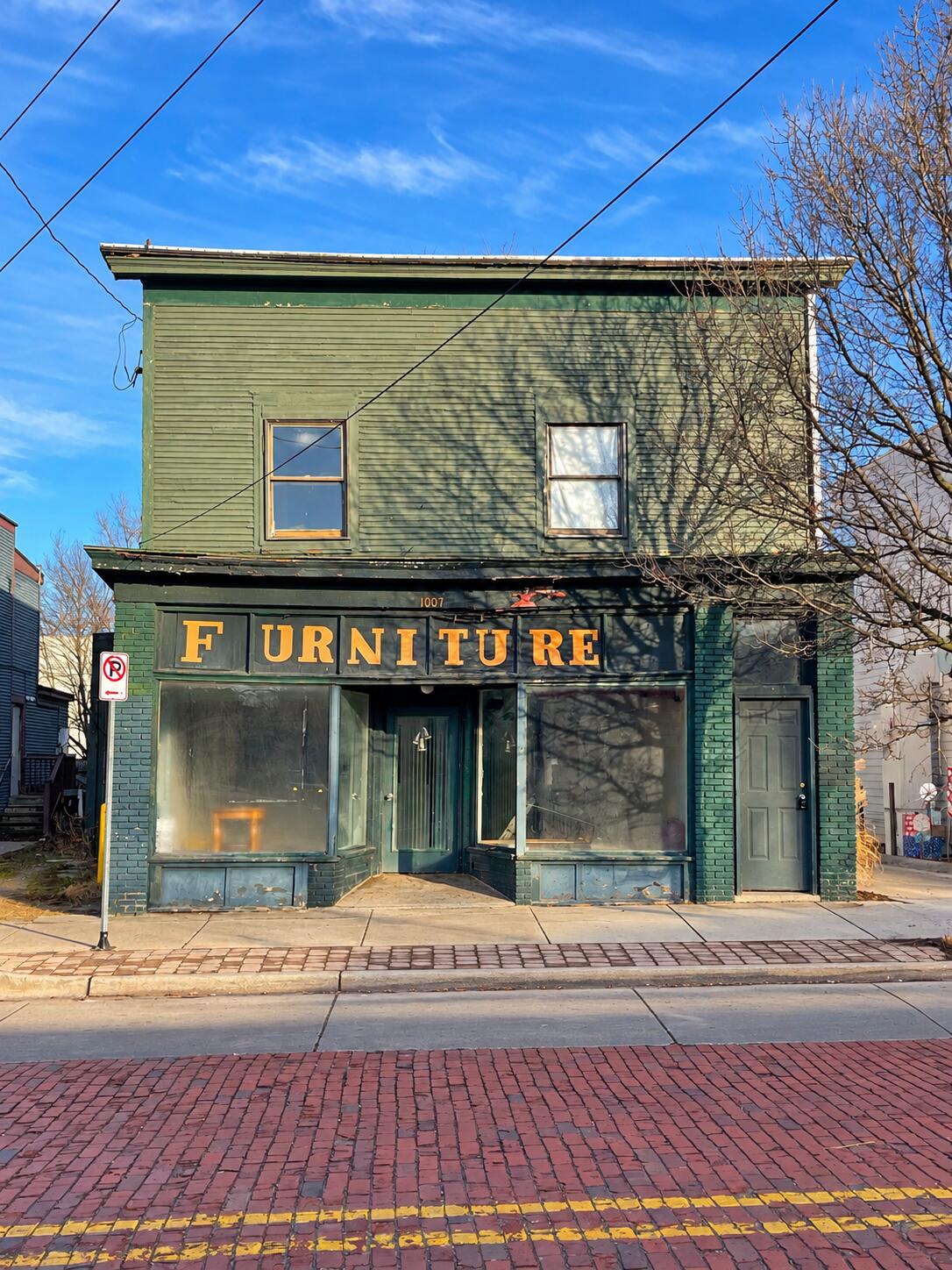 1007 Wealthy Street SE — photo