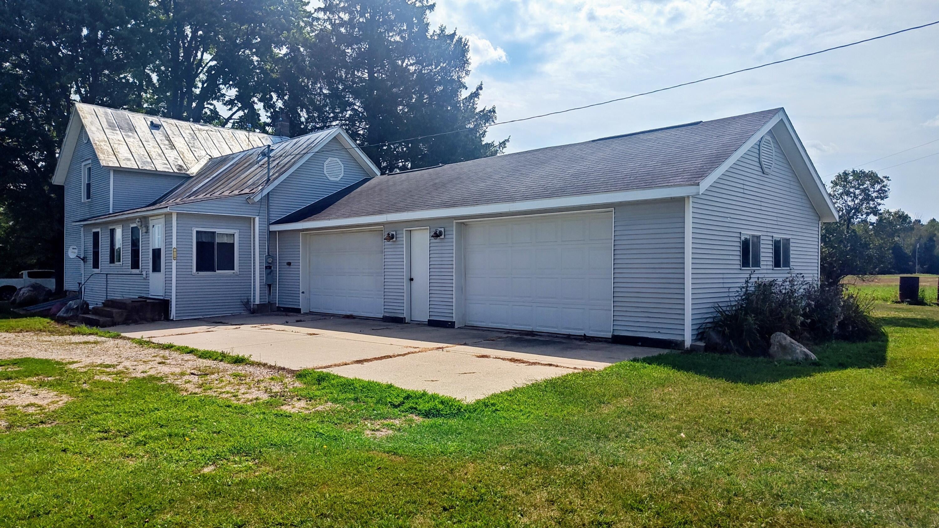1266 S Lake Road — photo