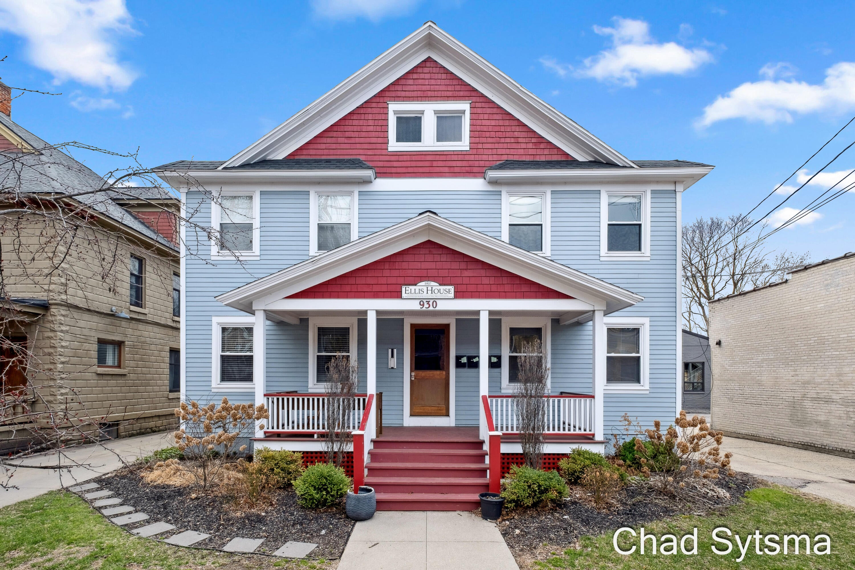 930 Wealthy Street SE Unit C — photo