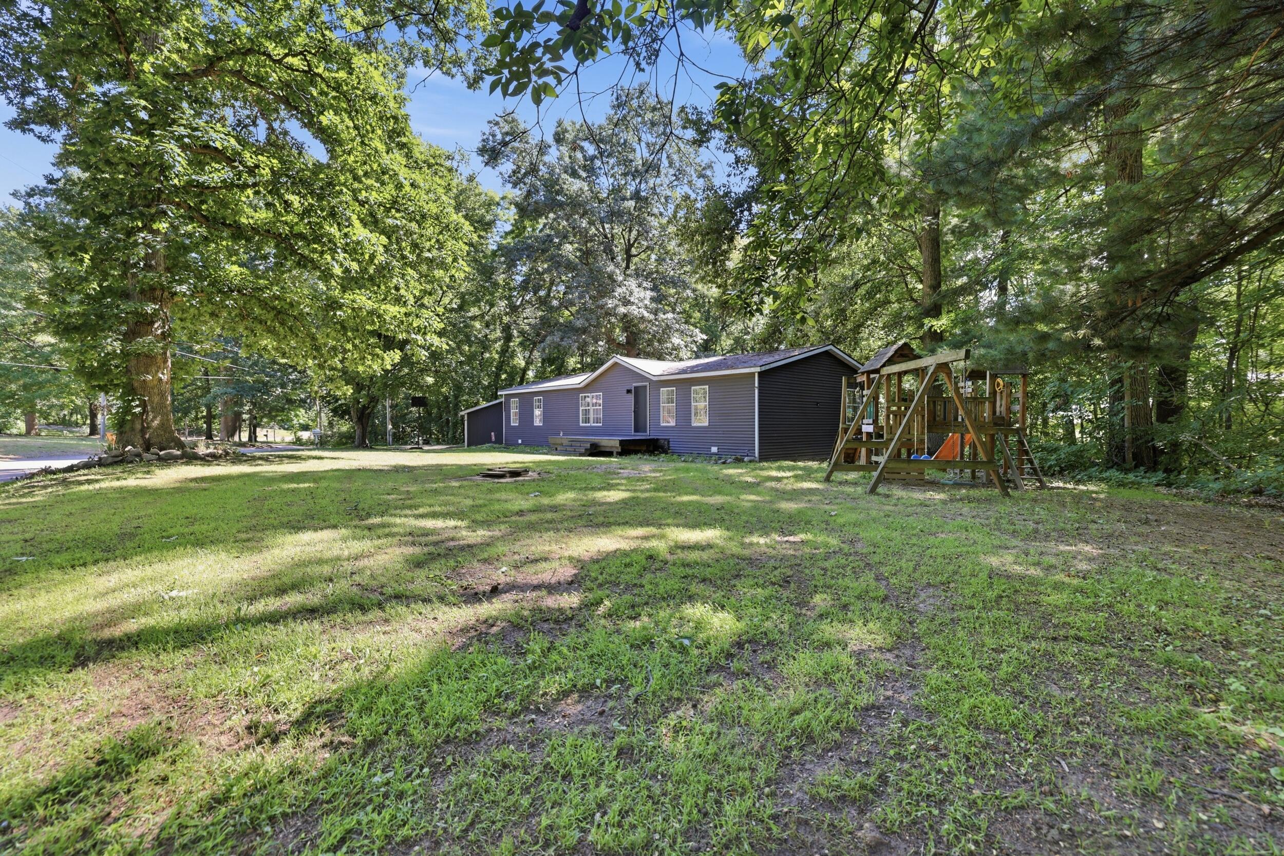 7460 Pine Ridge Drive NE, Belding, MI 48809 — photo 2