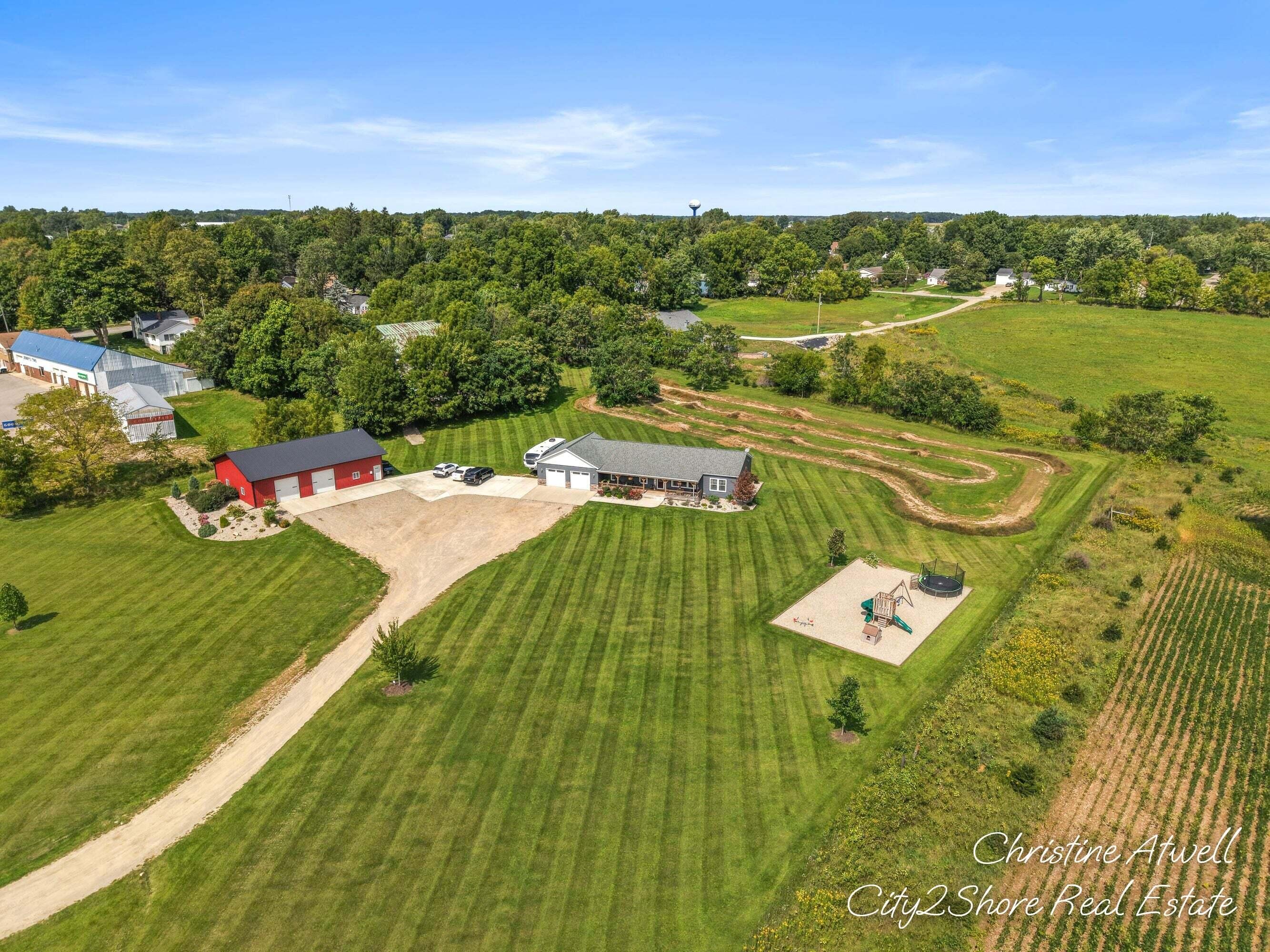 2908 Huddle Road — photo