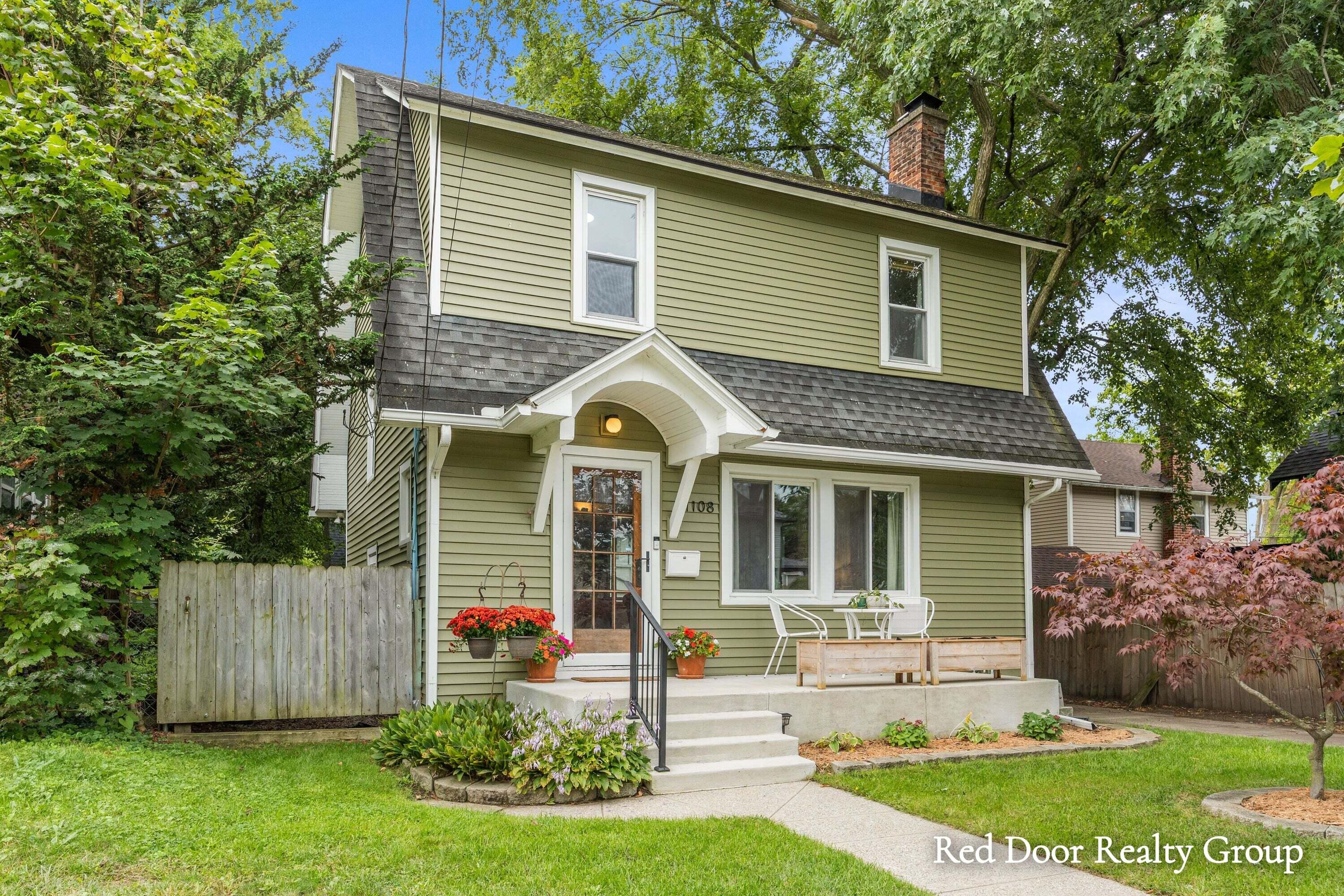 1108 Fisk Road SE — photo