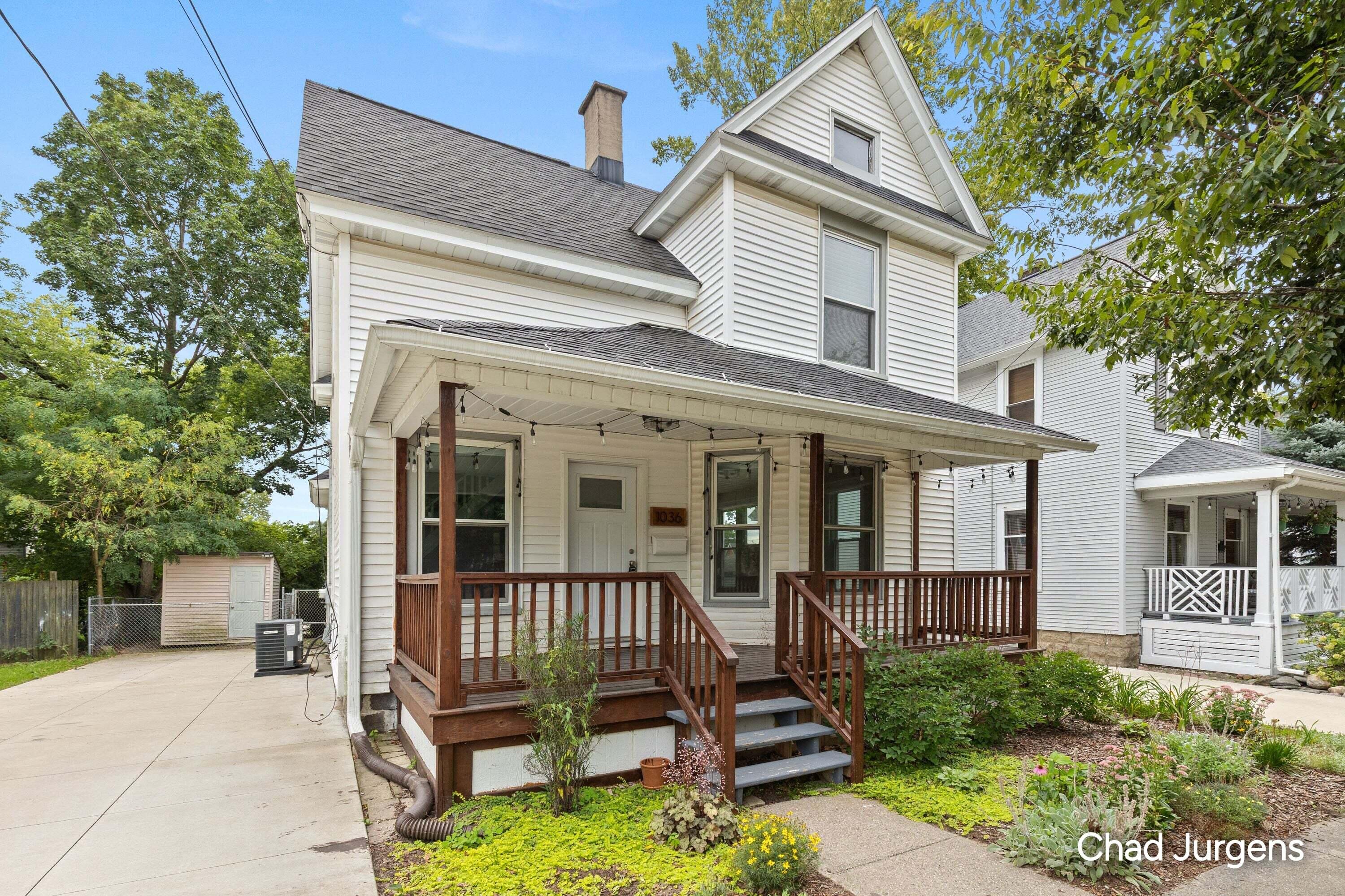 1036 Fairmount Street SE — photo