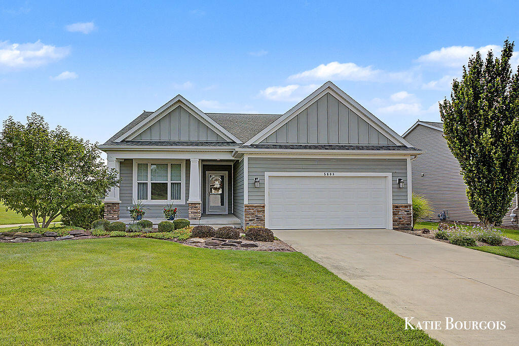 5608 Stony View Drive NE Building: 21 Unit: Unit 21 — photo