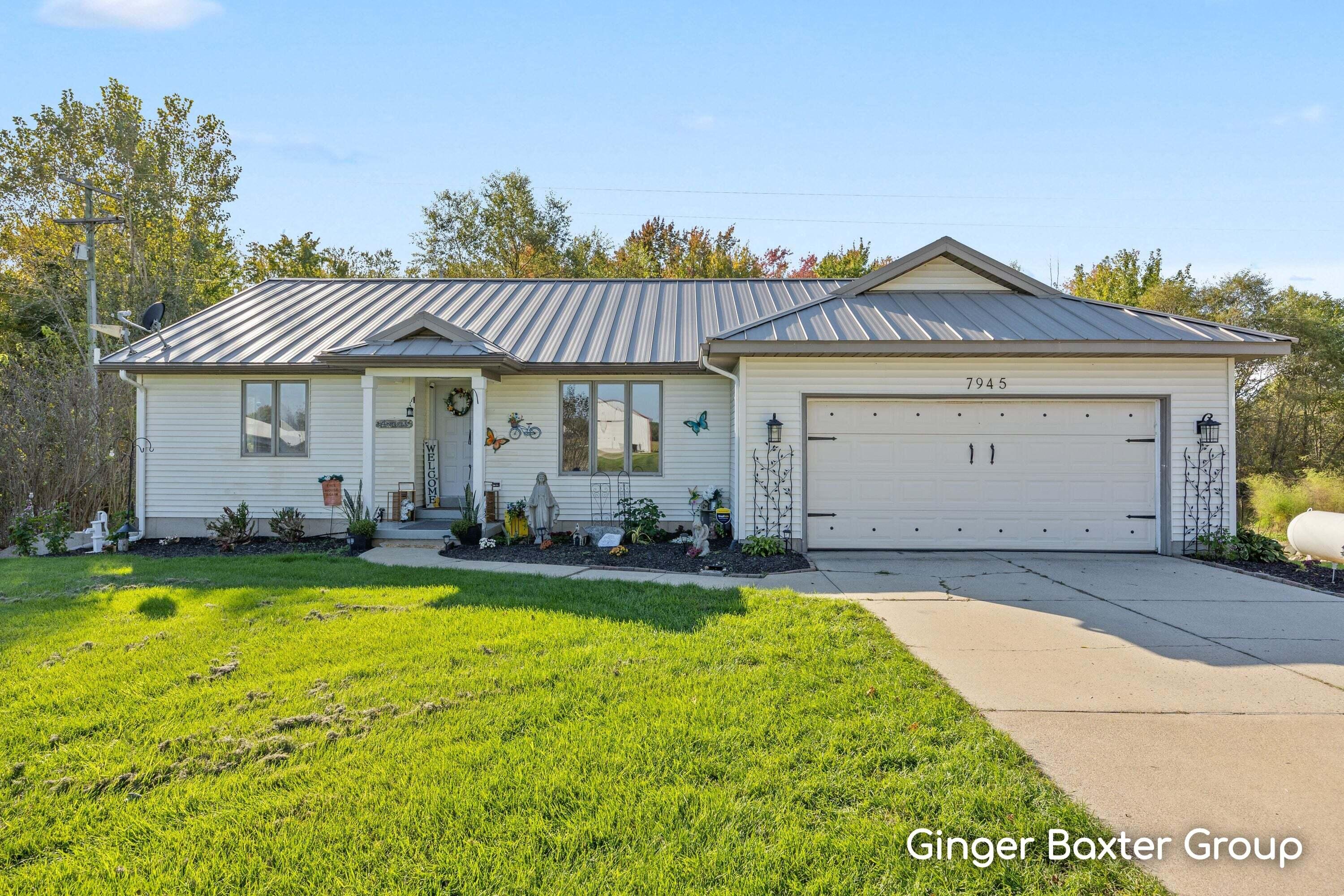 7945 Morse Lake Avenue SE — photo