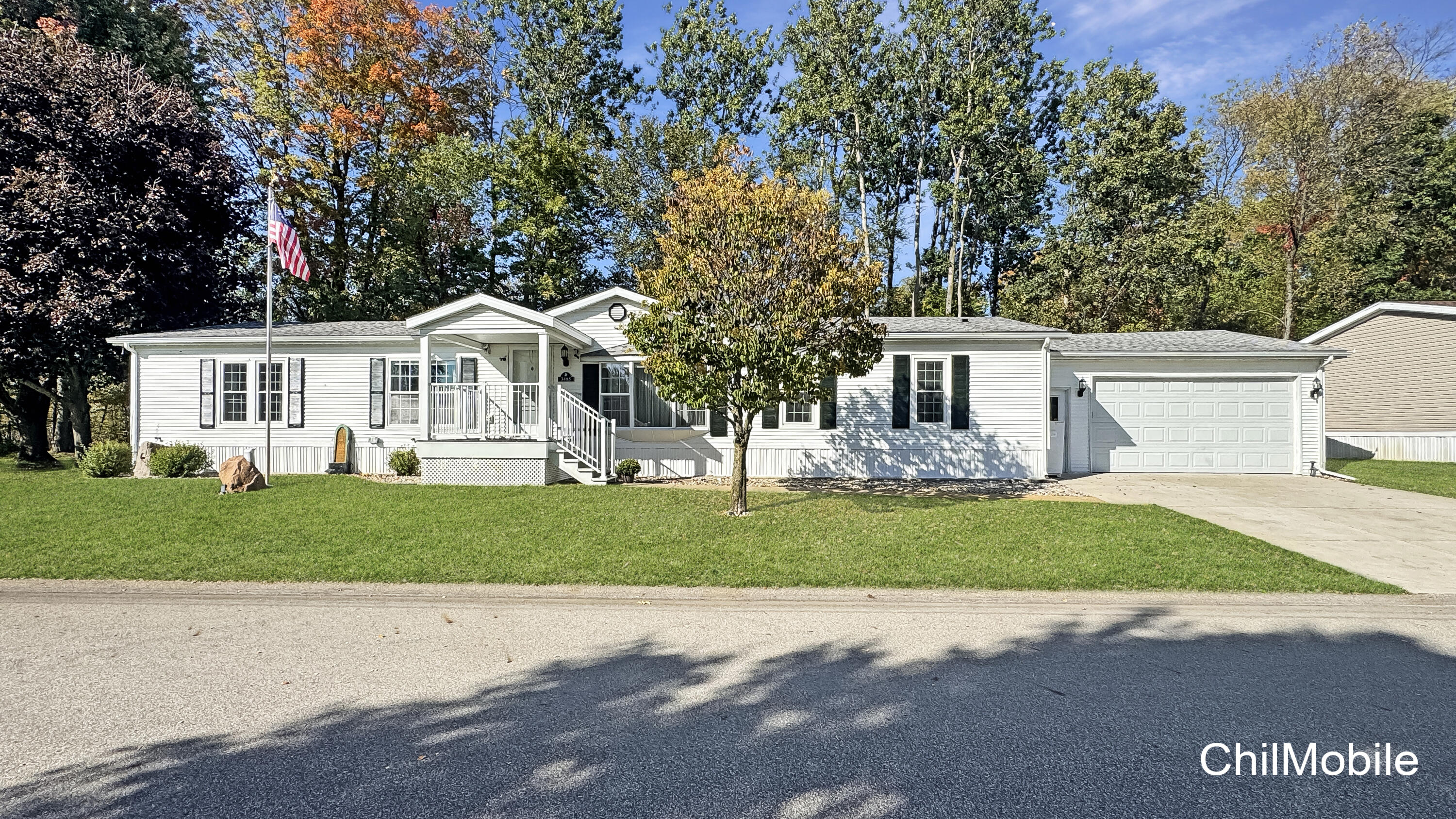 3485 Cloverfield Drive — photo