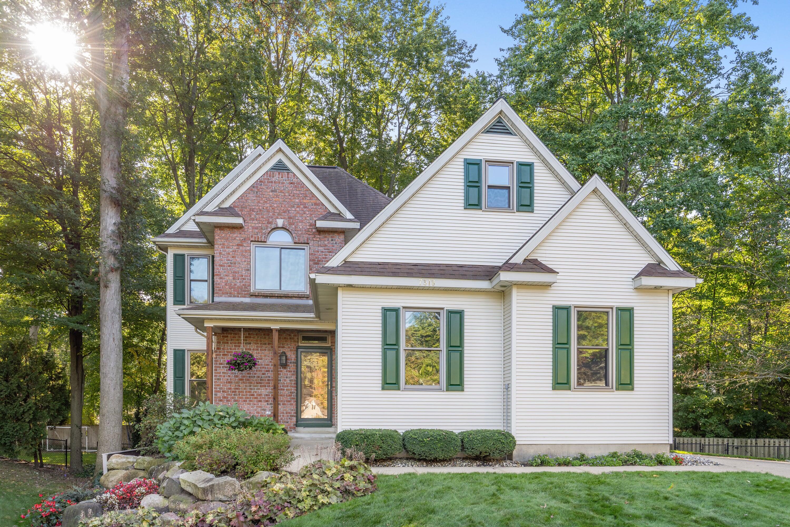 7318 Hidden Forest Court — photo