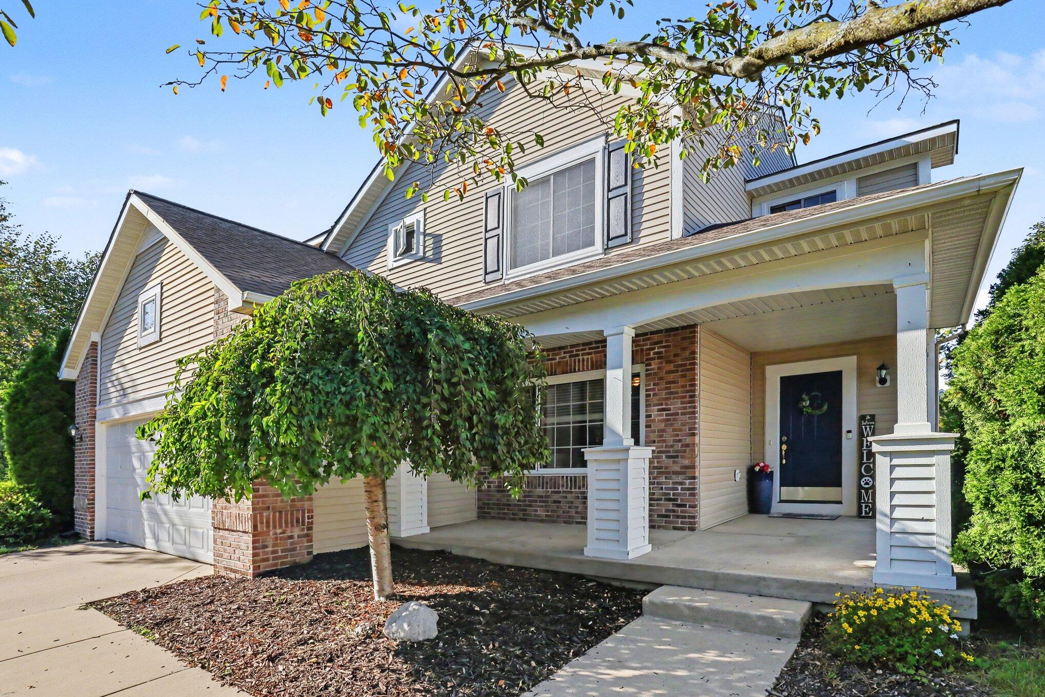 5405 Maple Hill Avenue SE — photo