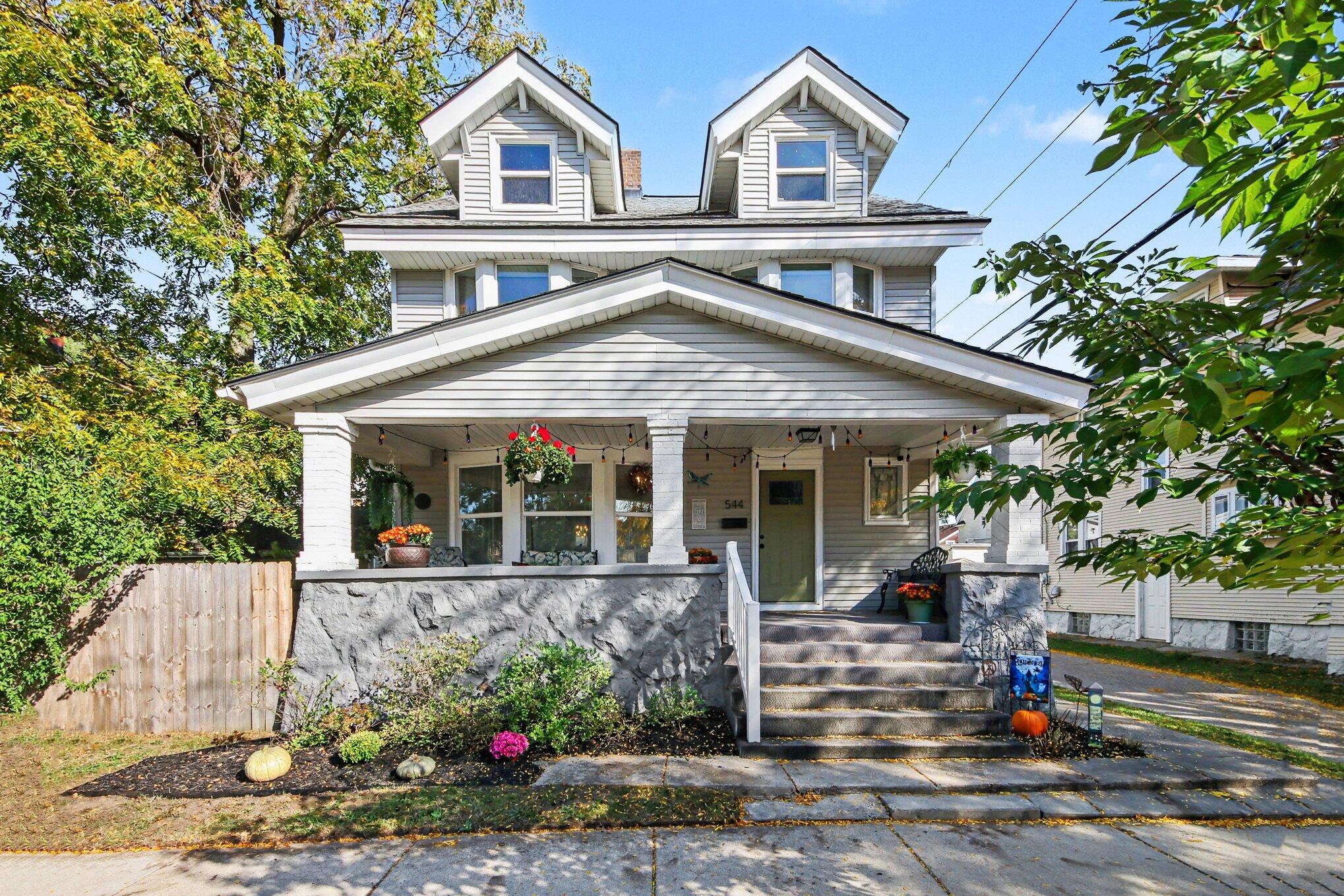 544 Giddings Avenue SE — photo
