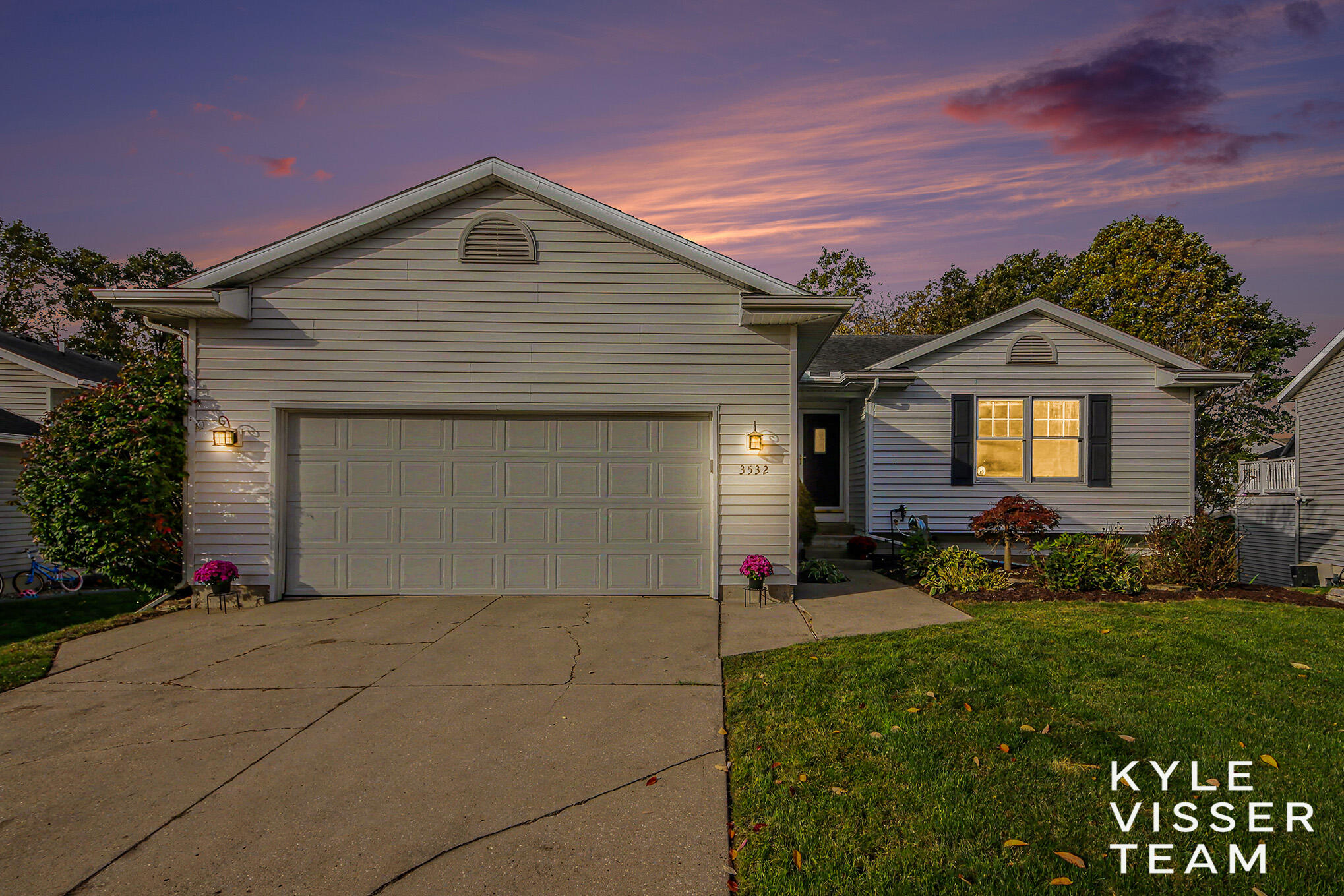 3532 Breezewood Drive SE — photo