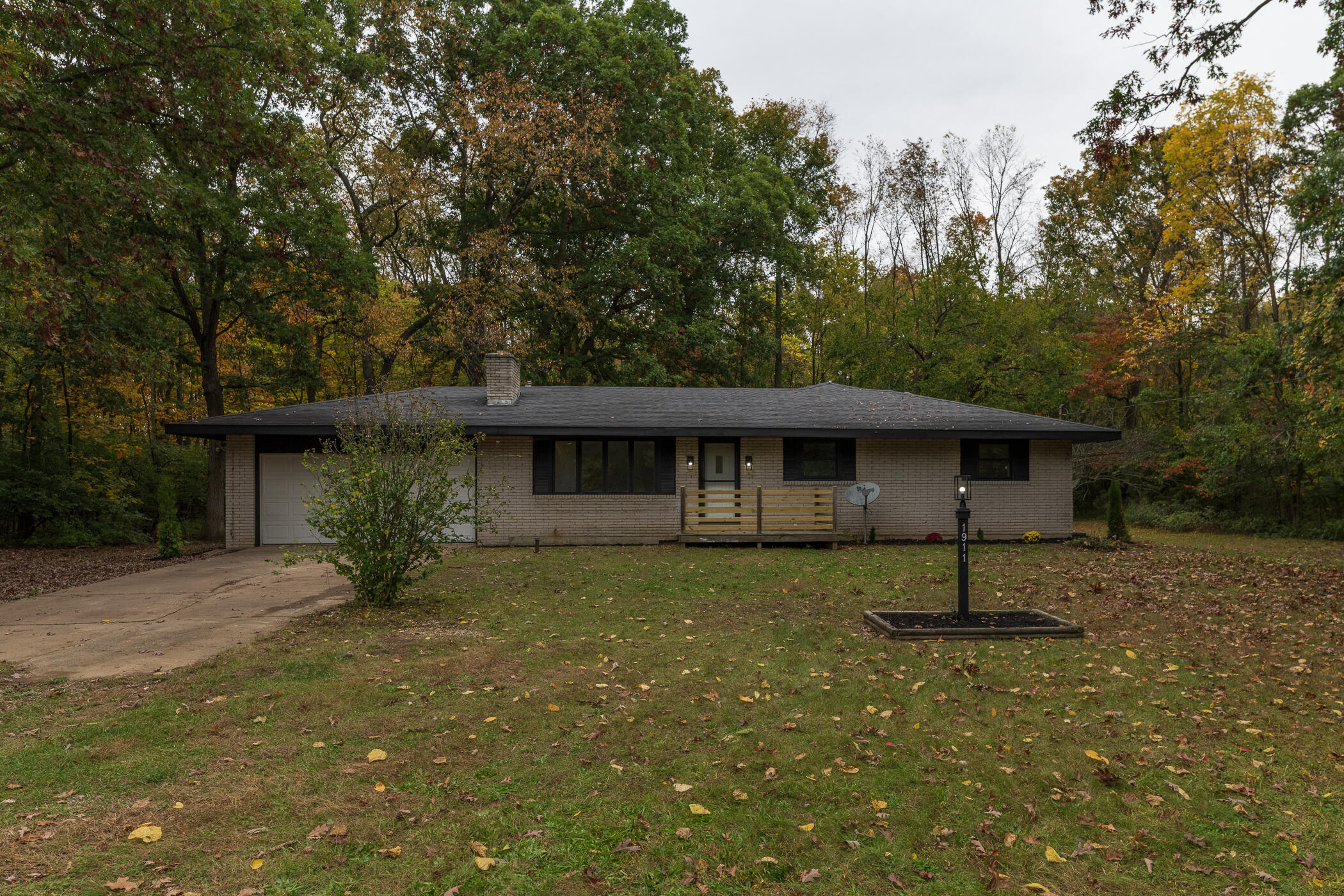 1911 Fulkerson Street — photo