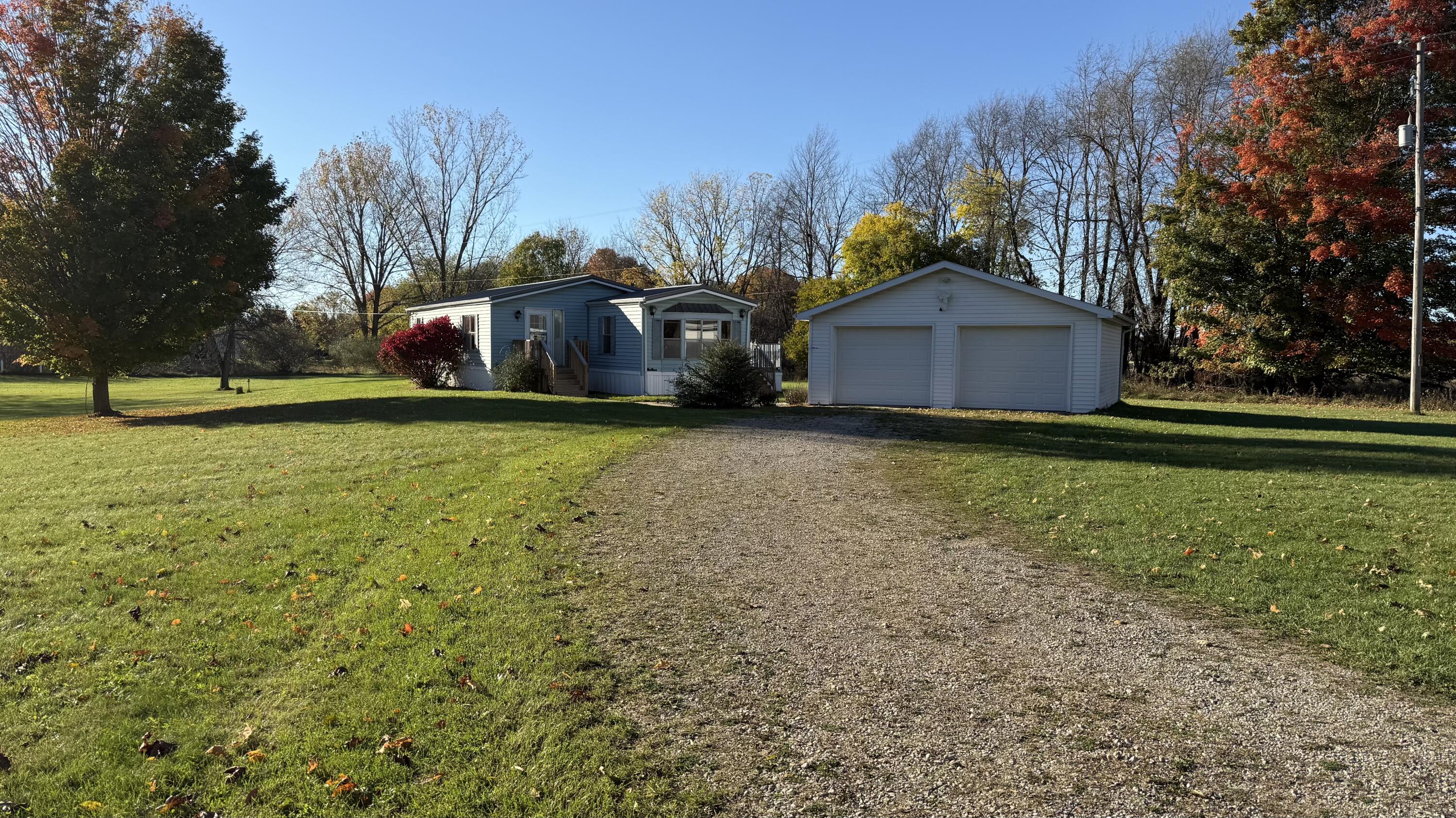 656 Peterson Road — photo