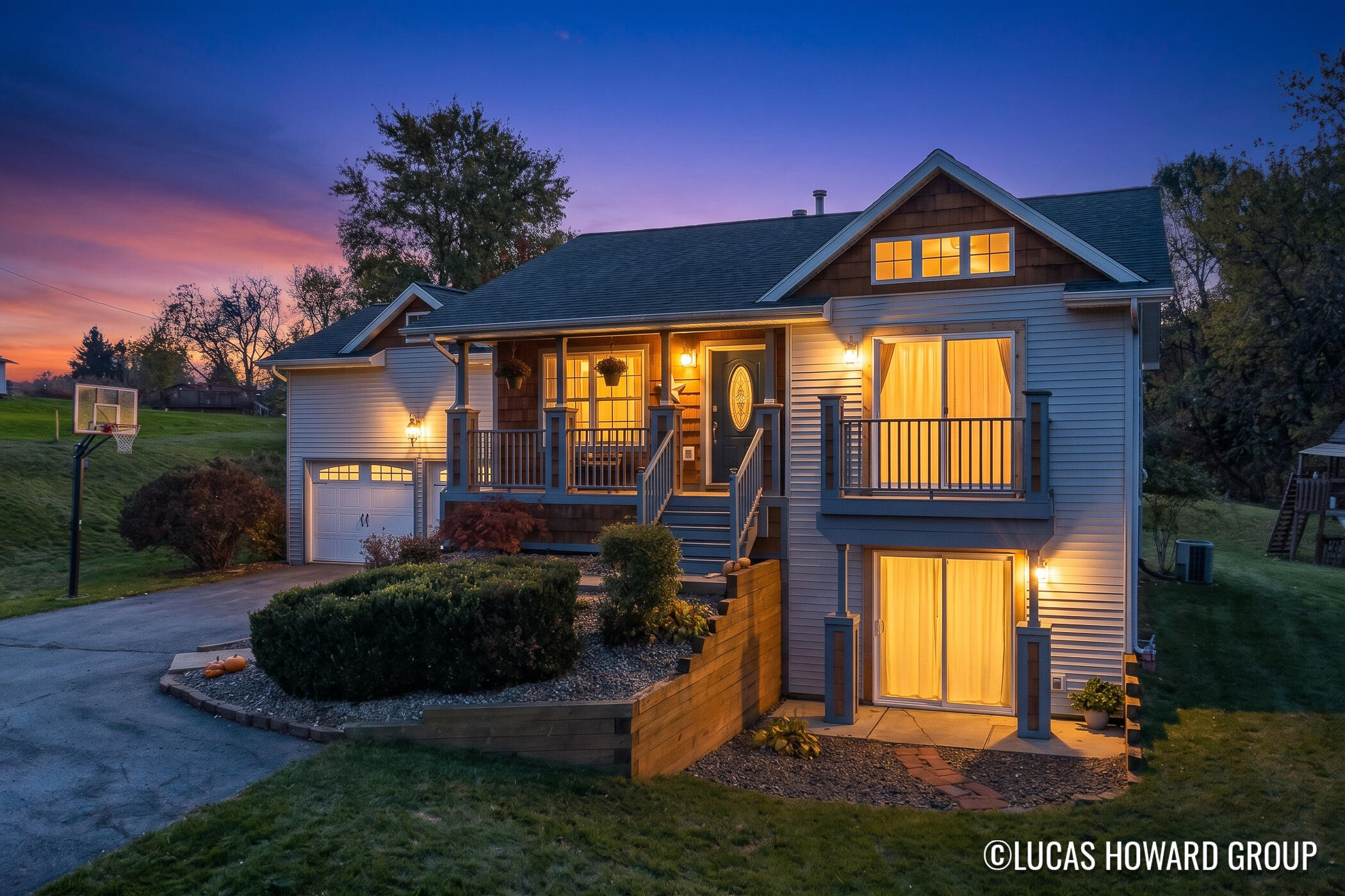 182 Indian Bluffs Drive NE — photo