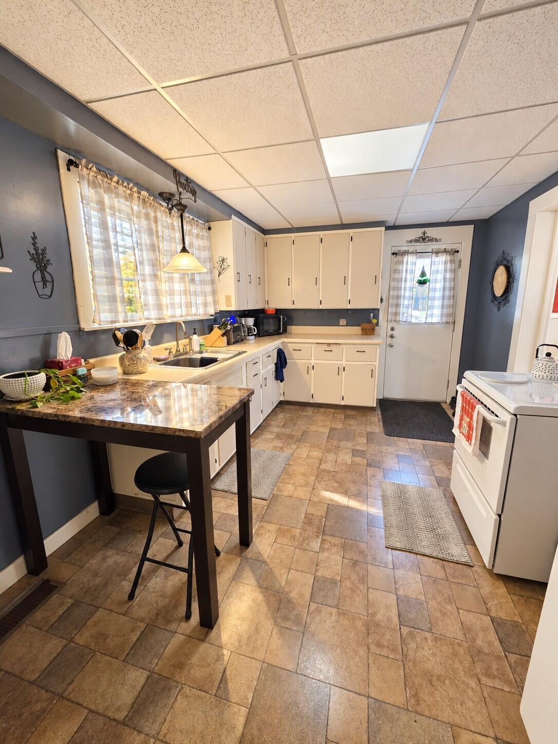 243 E Morrell, Otsego, MI 49078 — photo 3