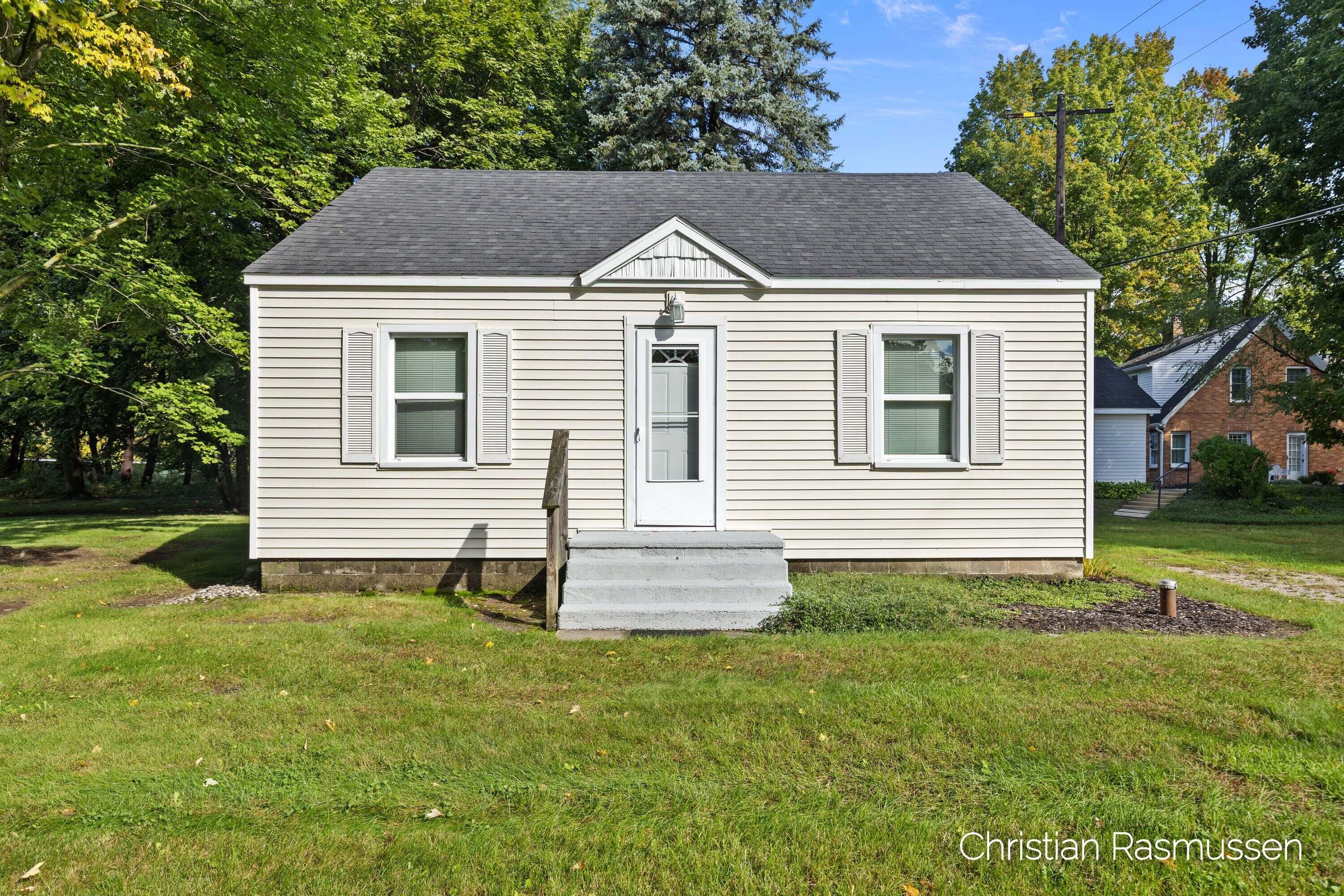 112 Fairview Drive — photo