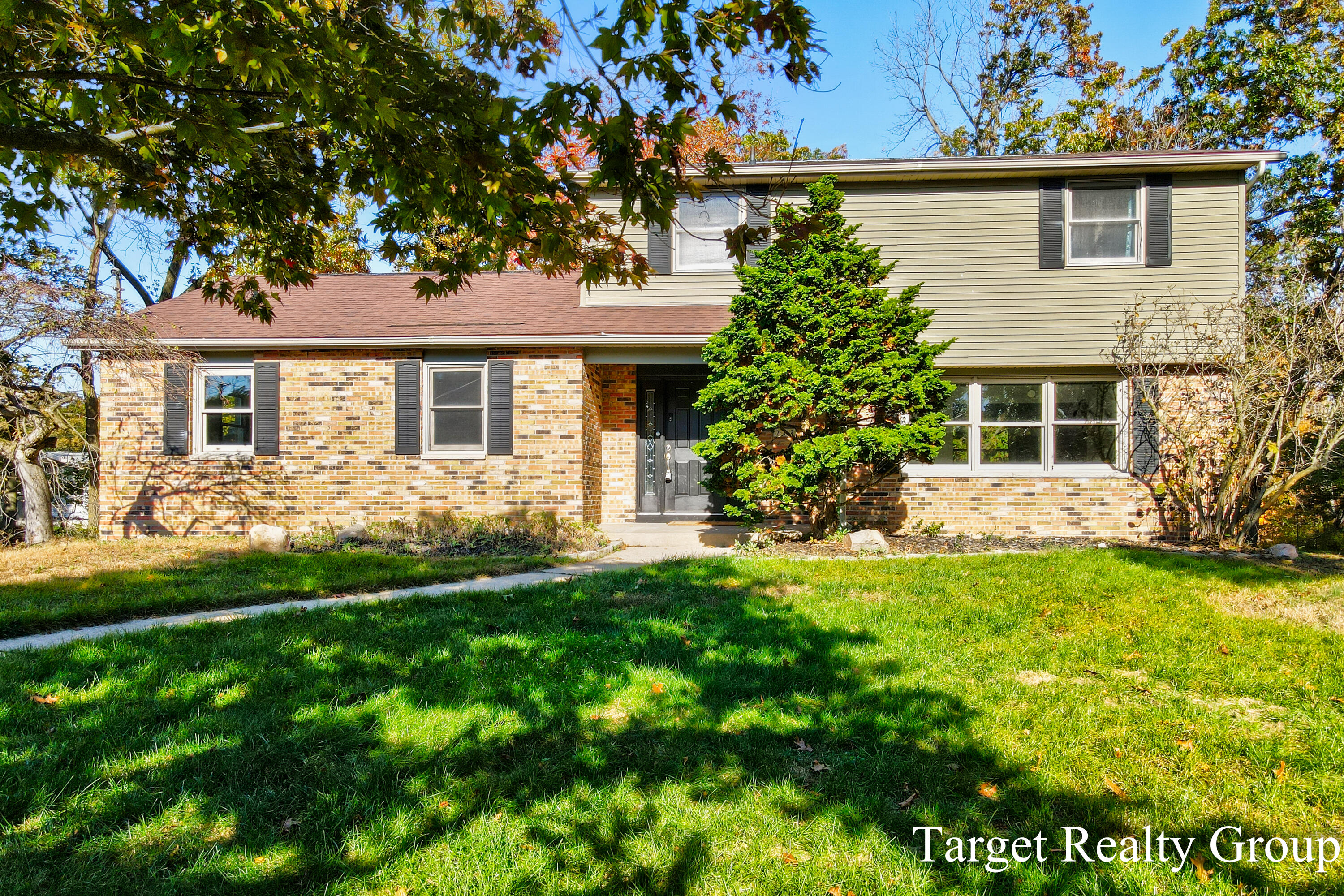 722 Grand Marais Avenue — photo