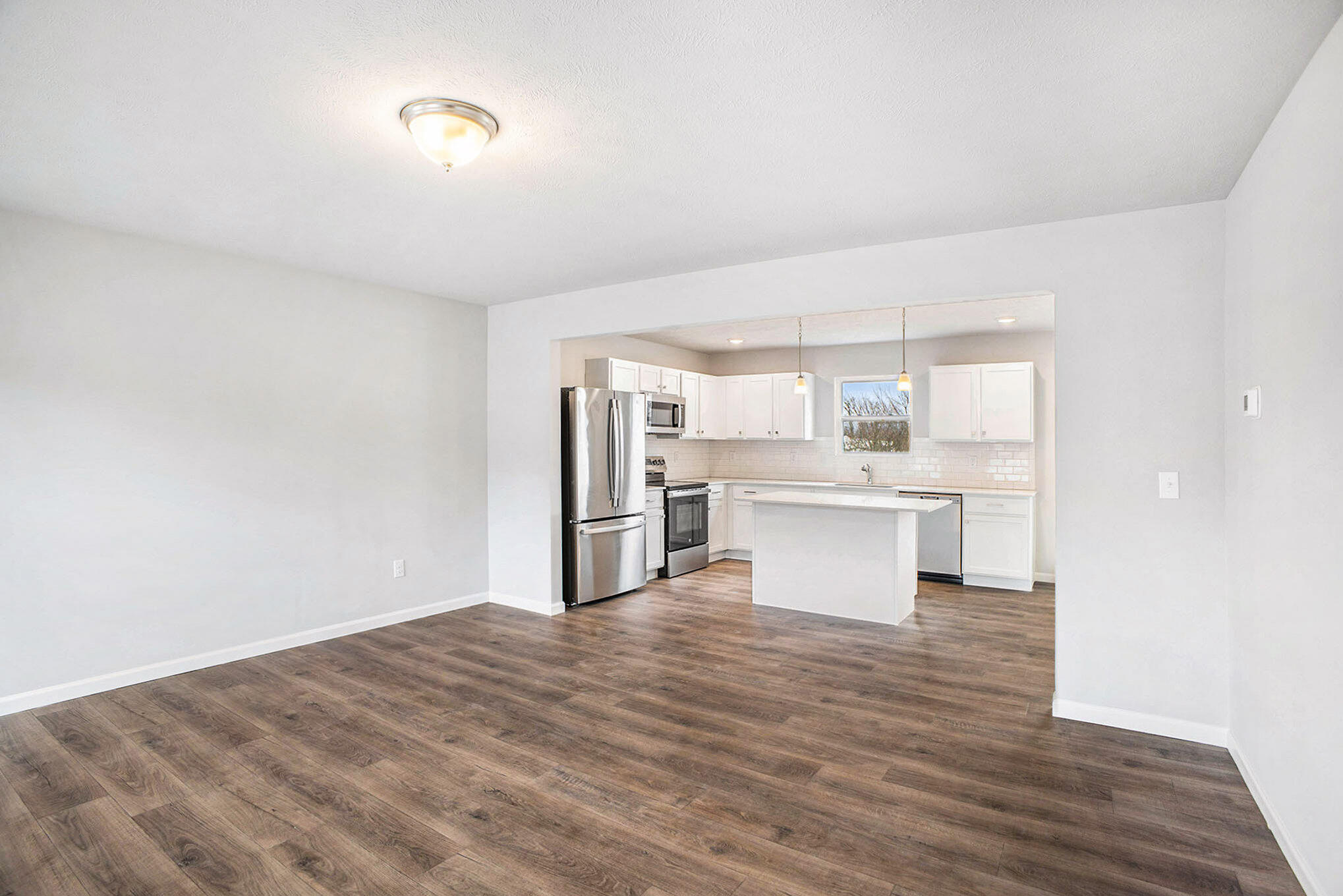 600 Arizona Boulevard, Three Rivers, MI 49093 — photo 2