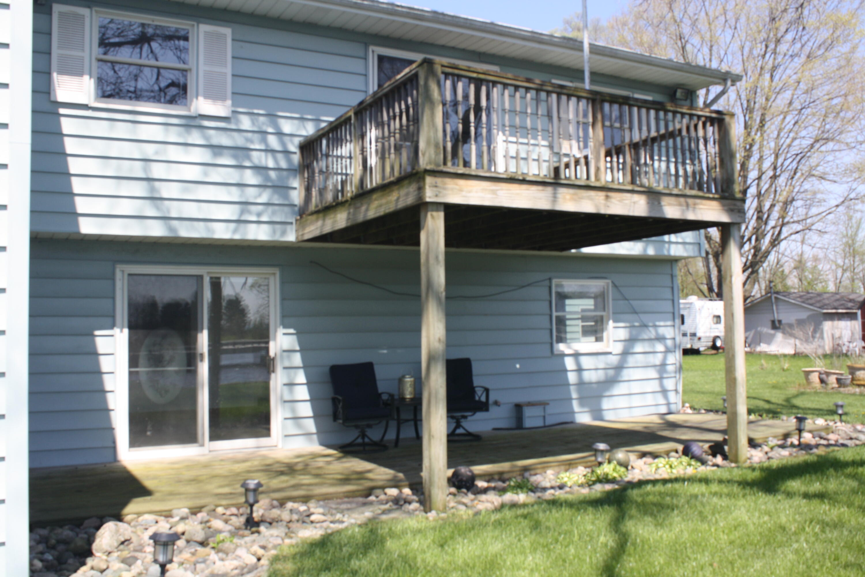 22951 Riverside Drive, NottawaTownship_StJoseph, Michigan 49072 — photo 2