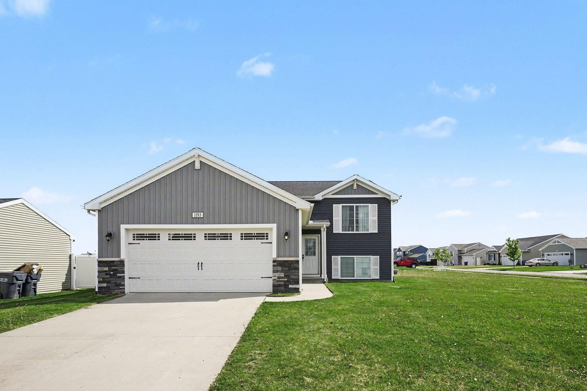 1193 Cooley Mill Lane — photo