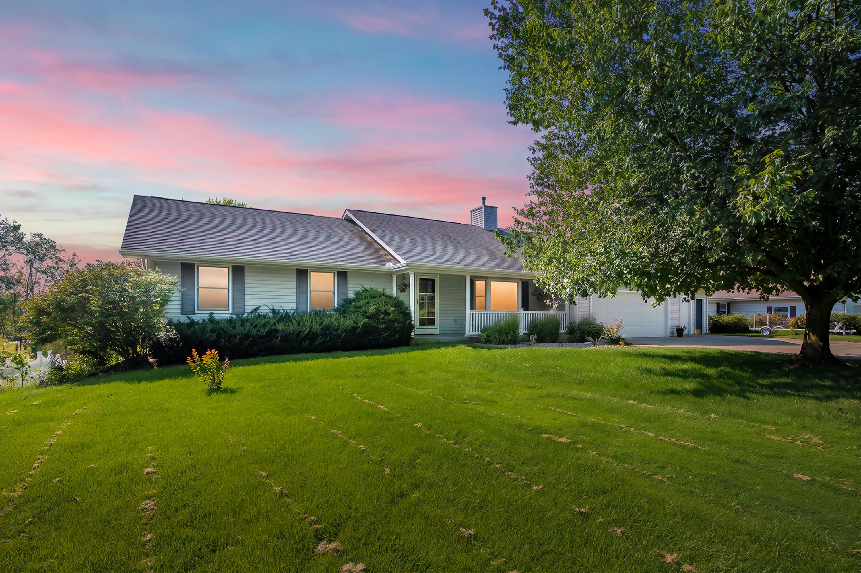 12085 W Indian Lake Drive — photo