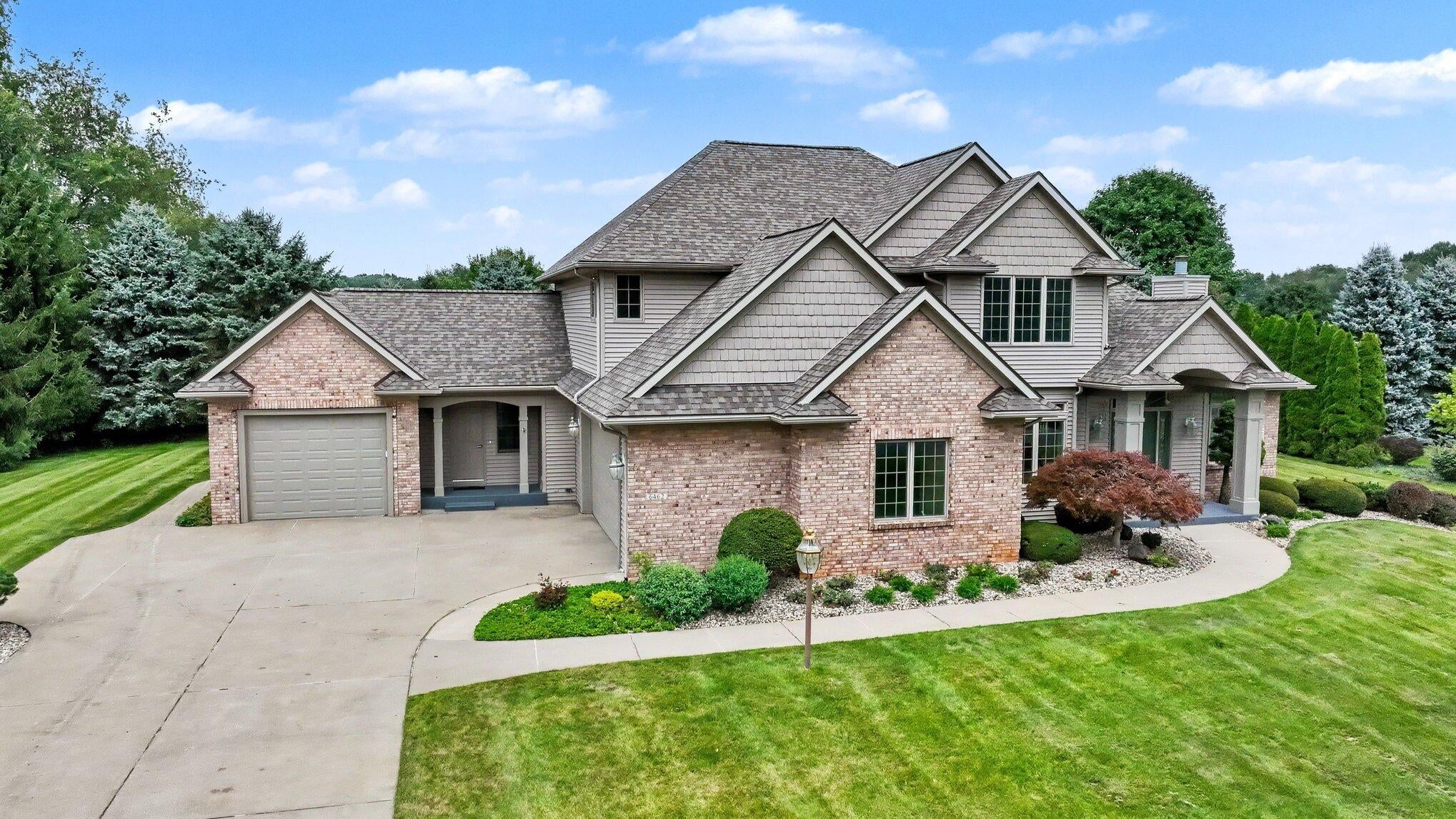 6462 Bayfield Drive — photo
