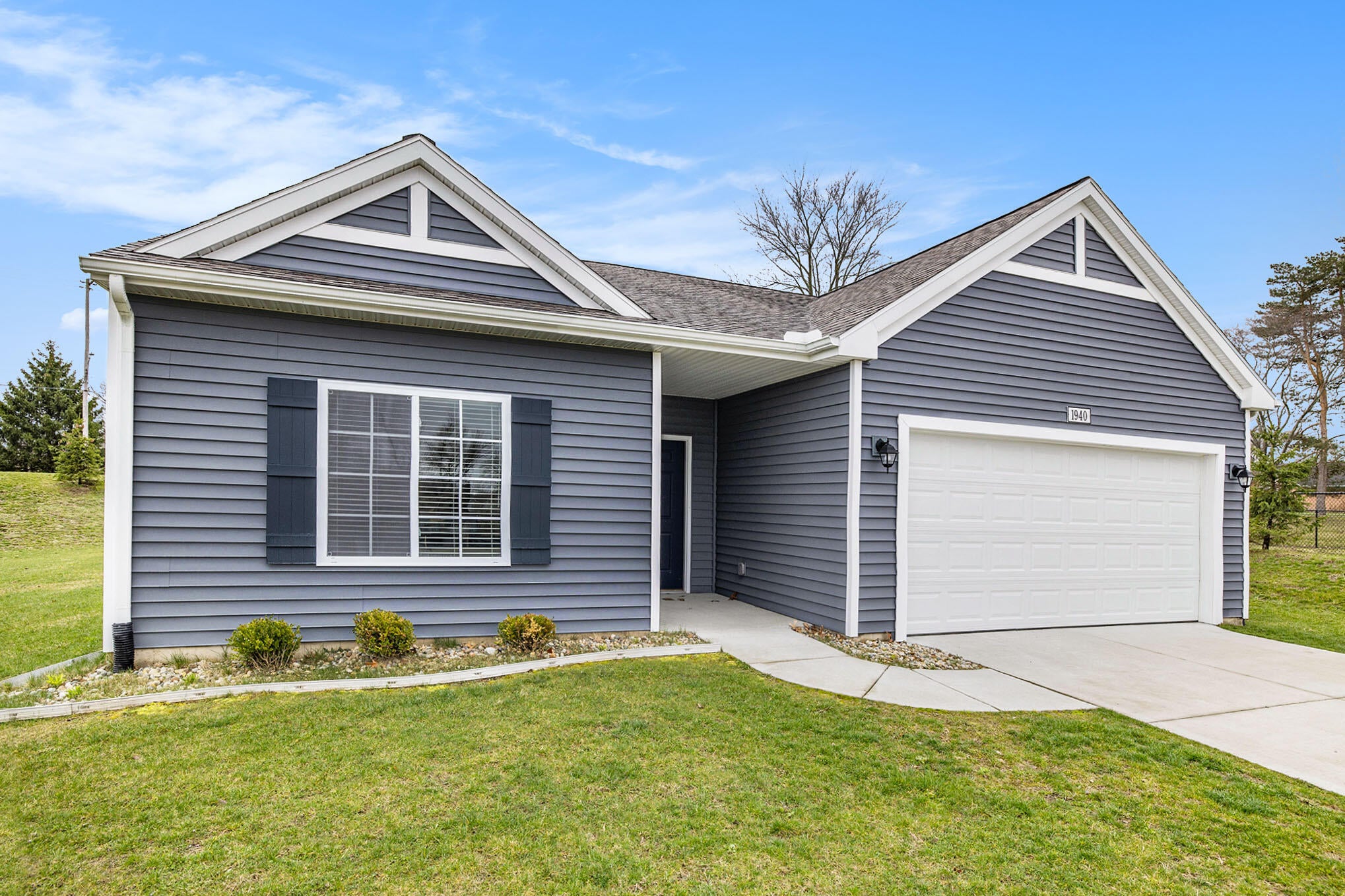 400 Carefree Court — photo