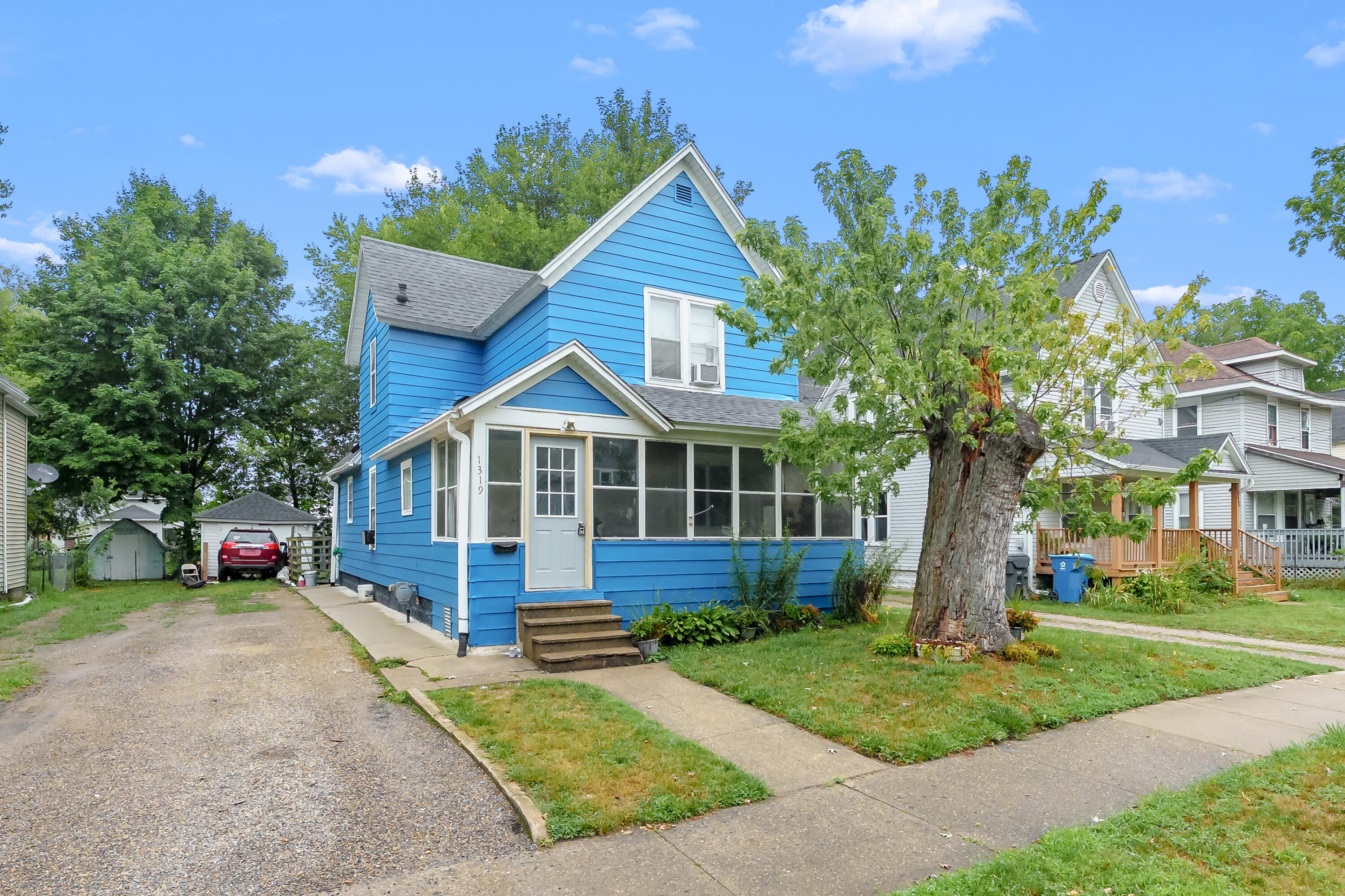1319 Jackson Street — photo