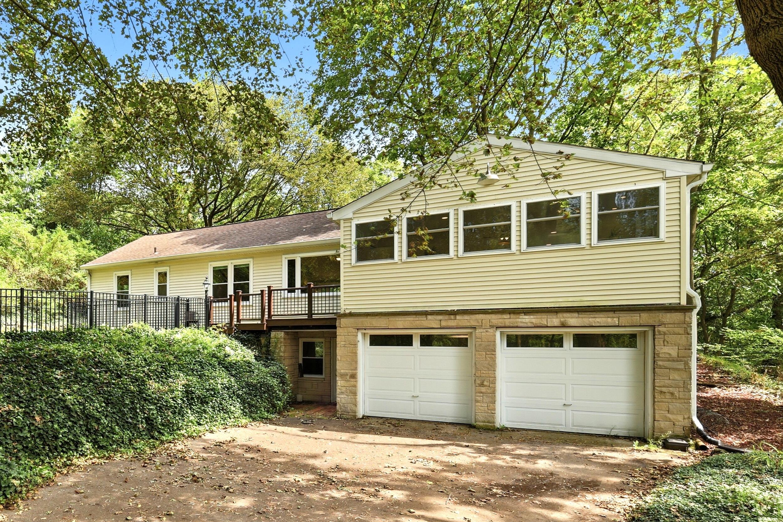 1205 Pinehurst Boulevard — photo