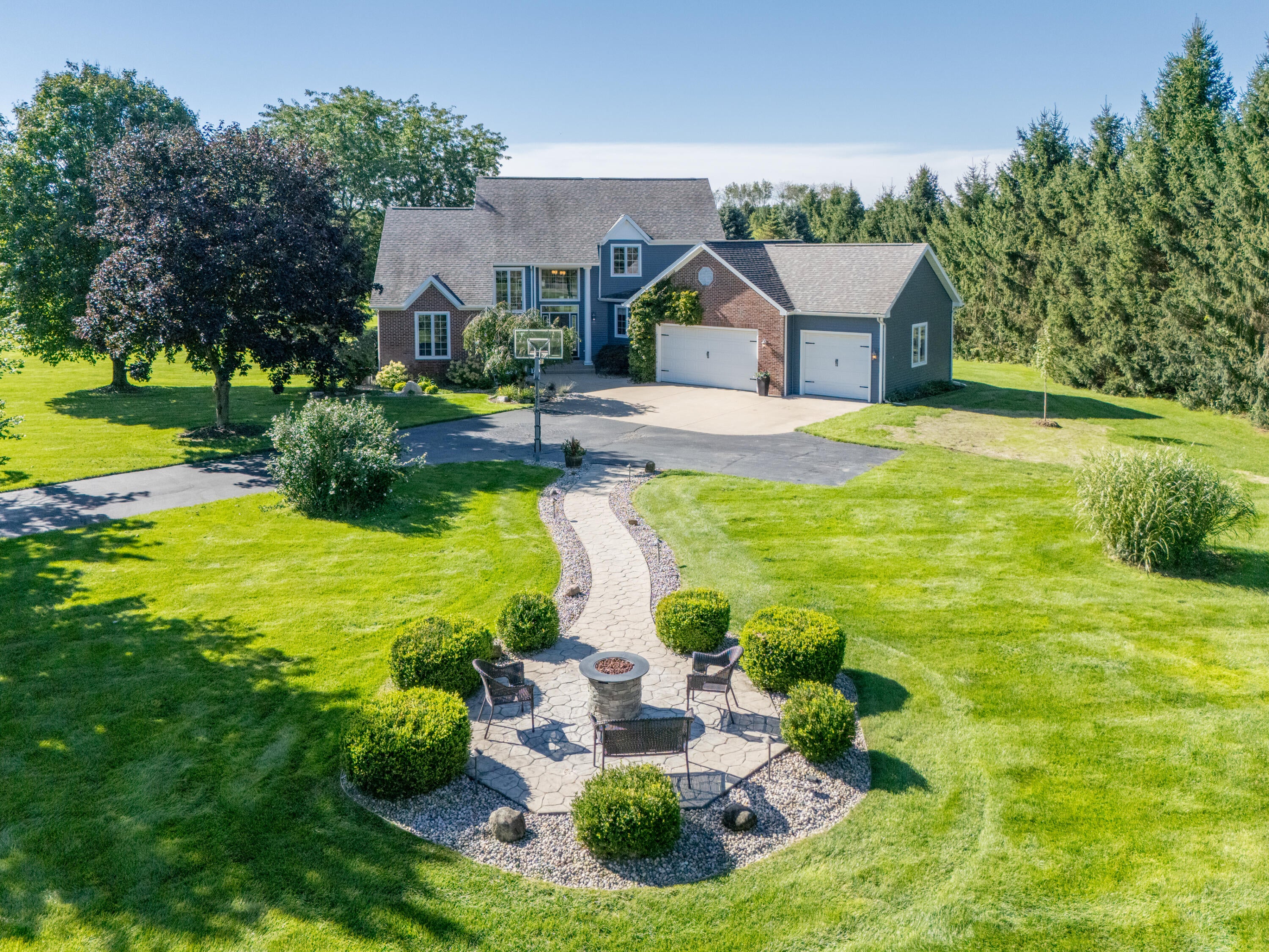 22533 Vineyard Circle — photo