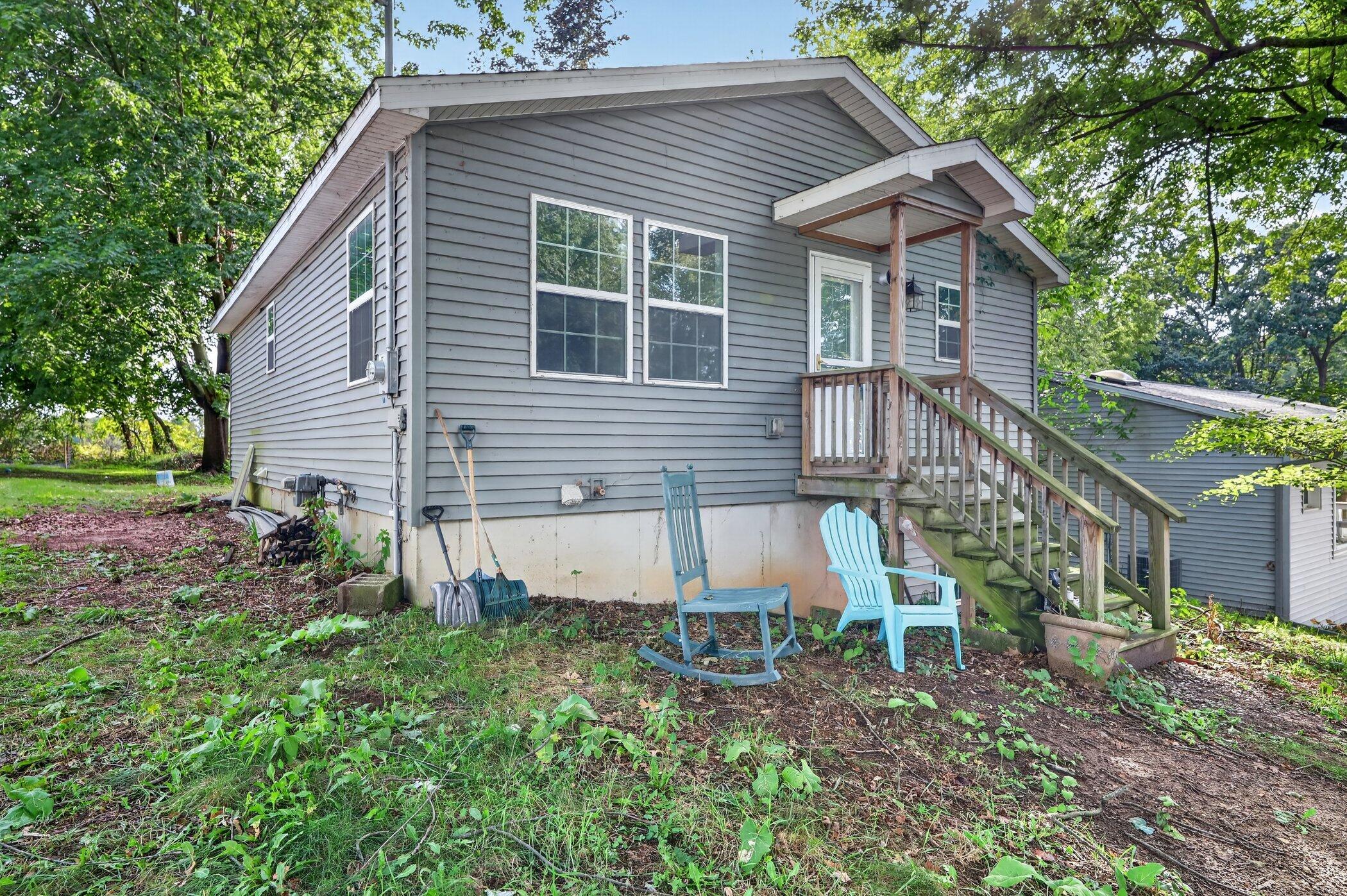 7057 Shoreline Drive — photo