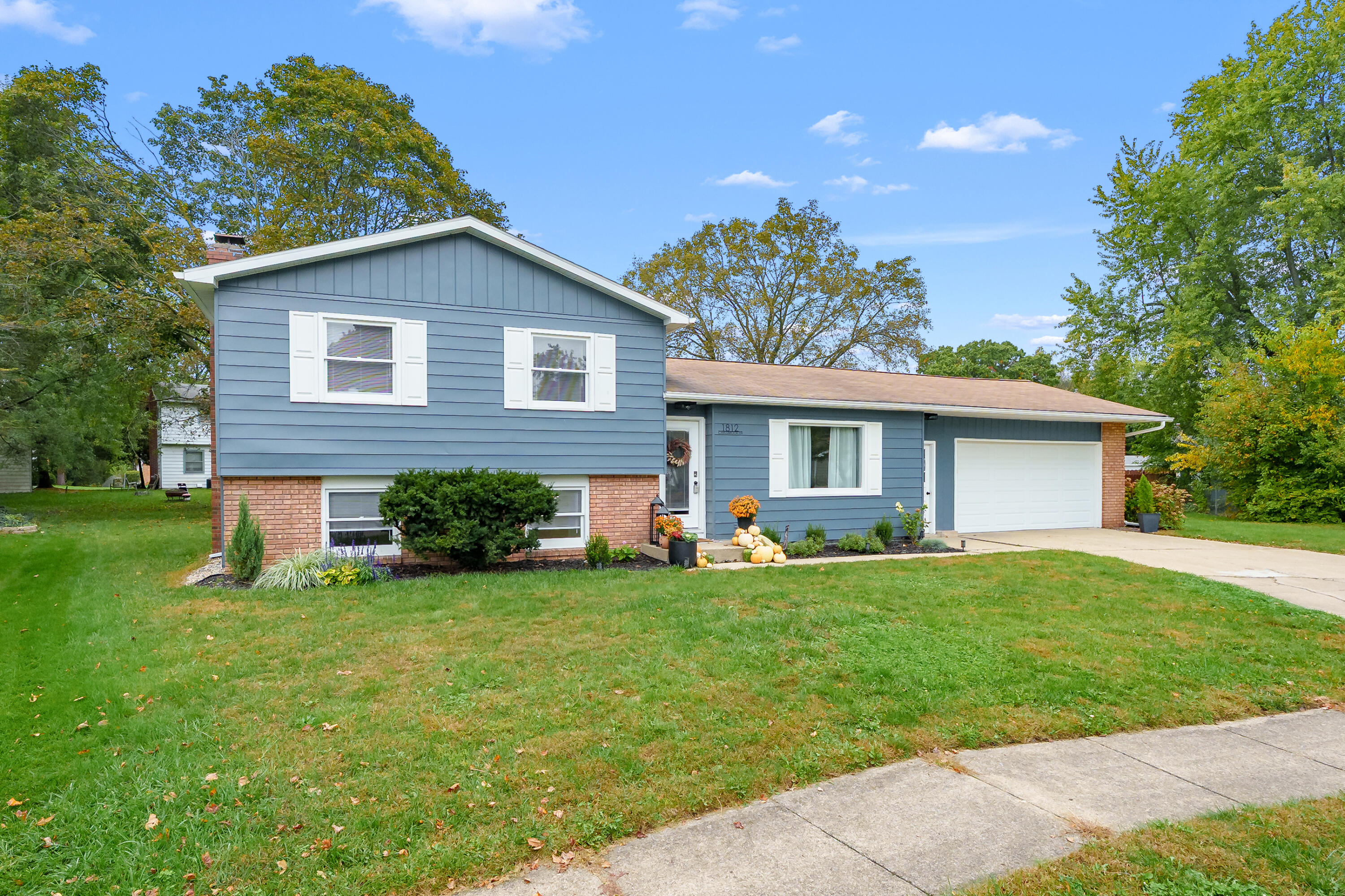 1812 Carlsbrook Lane — photo