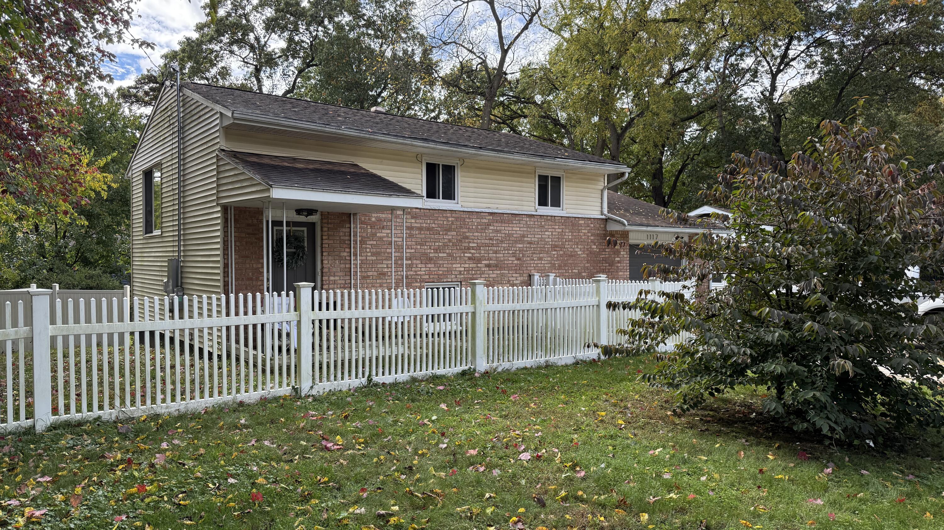 1117 Westlake Woods Drive — photo