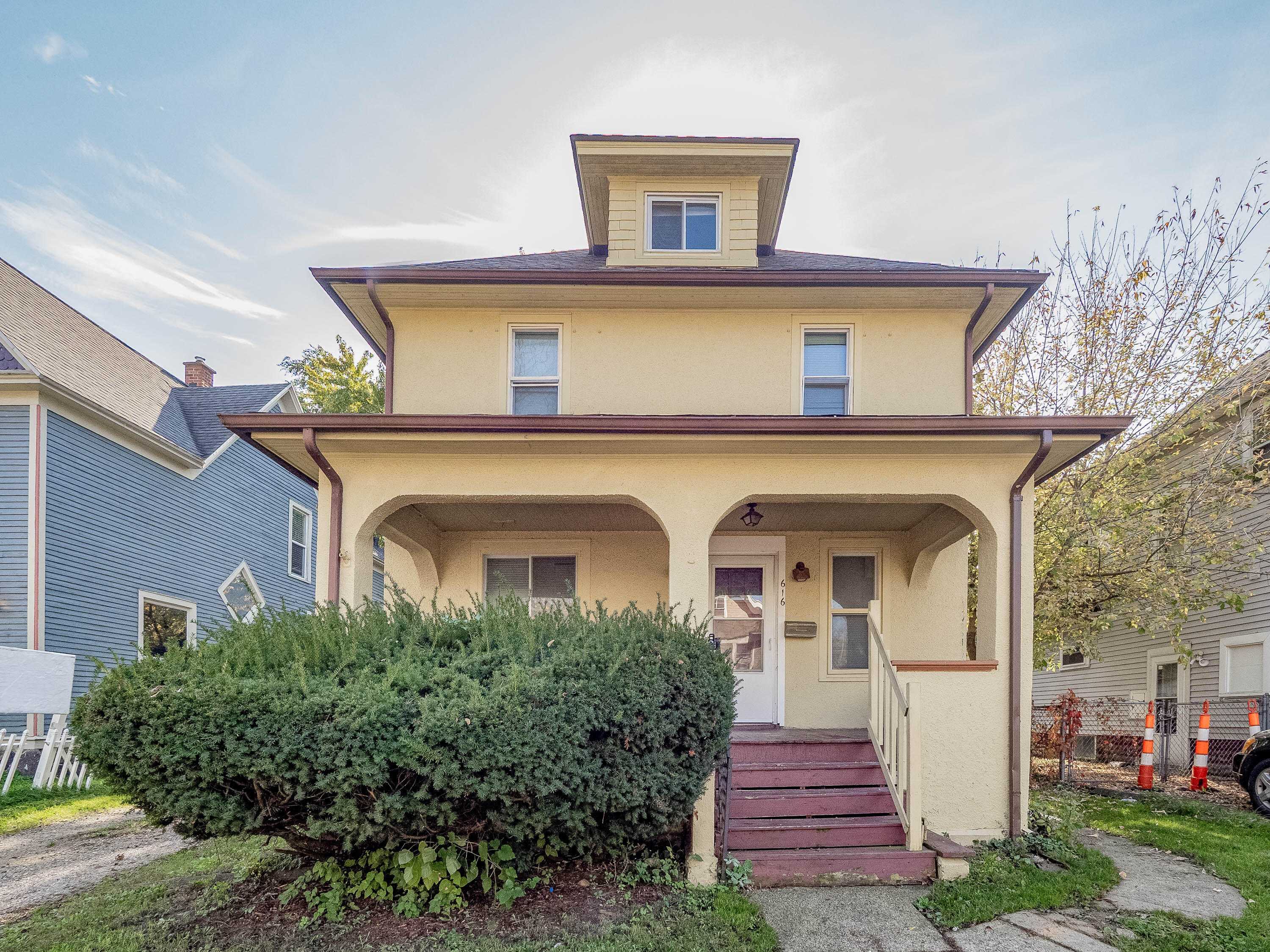 616 Terrace Court — photo