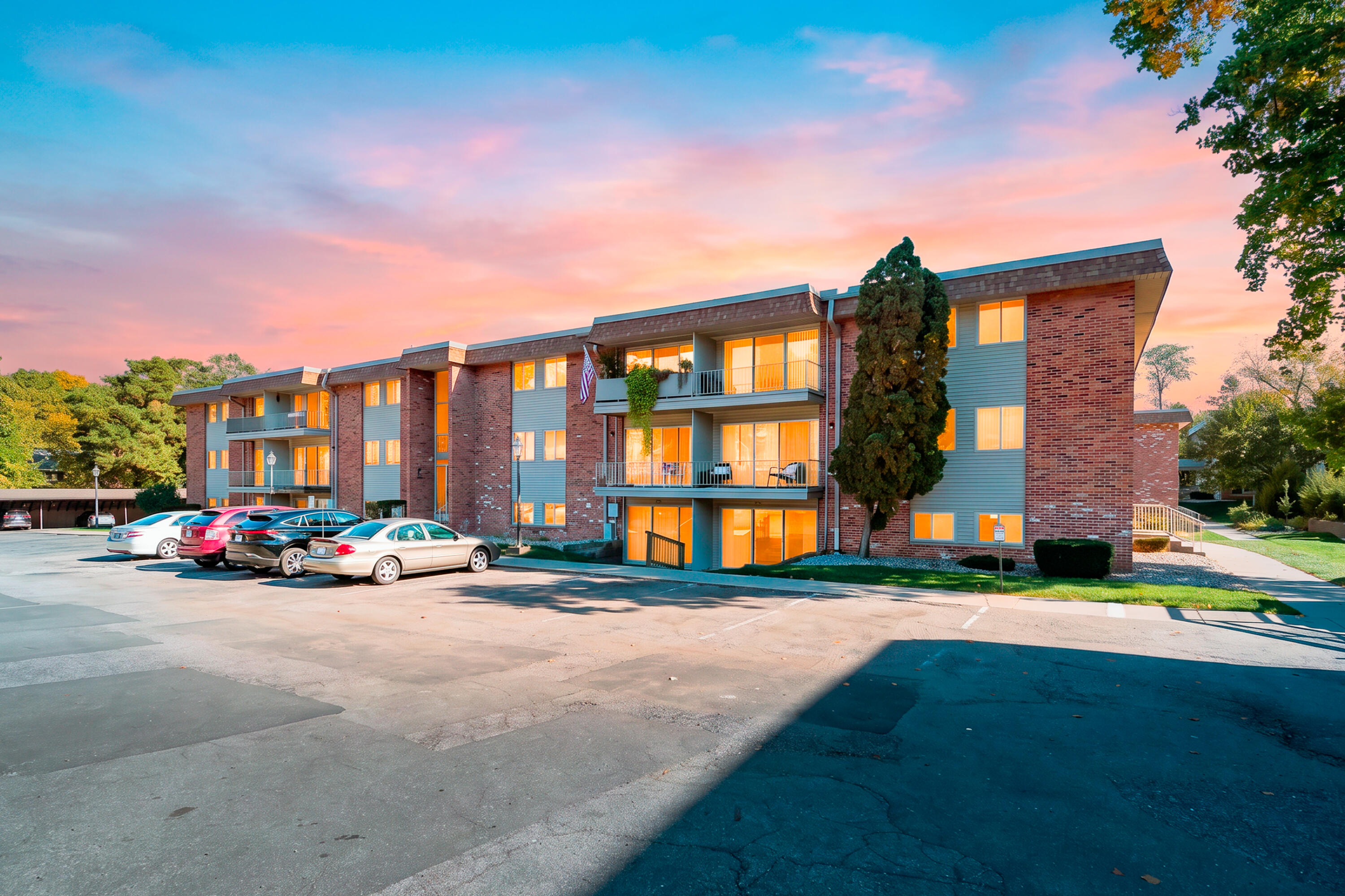 742 W Kilgore Road Unit: Unit 107 — photo