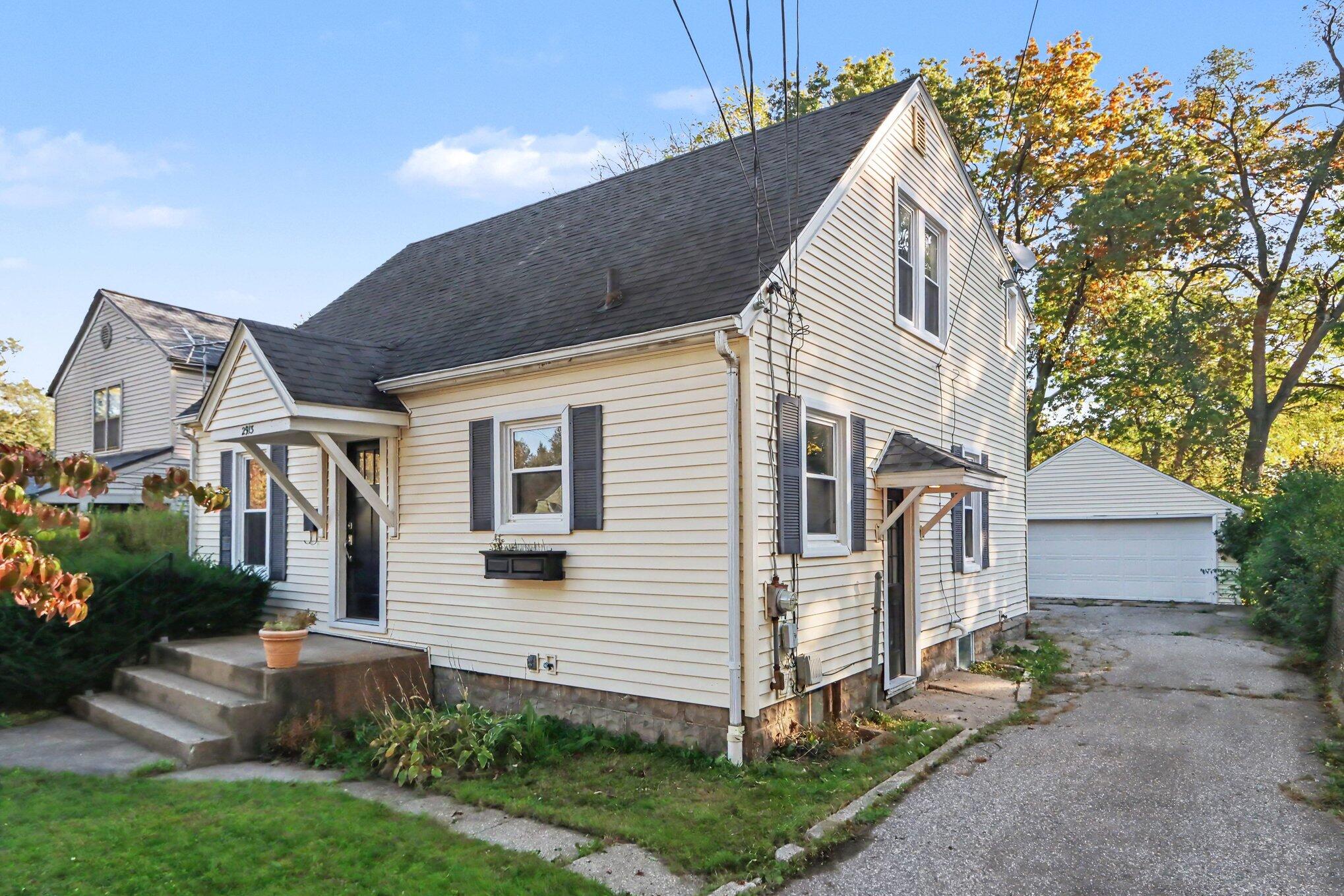 2913 Morgan Street — photo